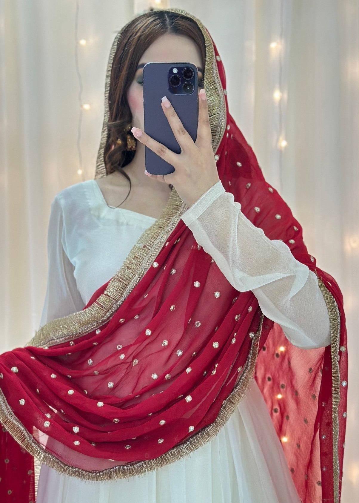 Fashion Trends 4 U Safaid Anarkali Women 3pcs