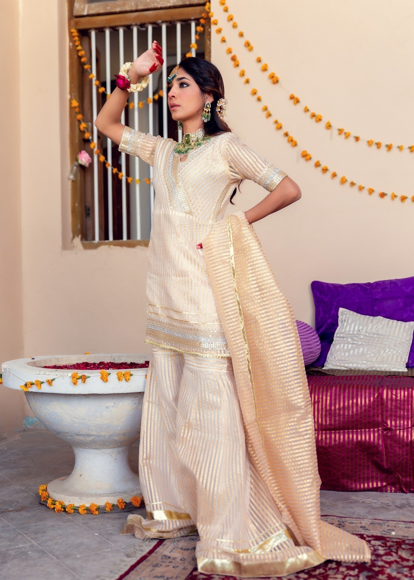 Anum Jung EMB 275 Women 4pcs