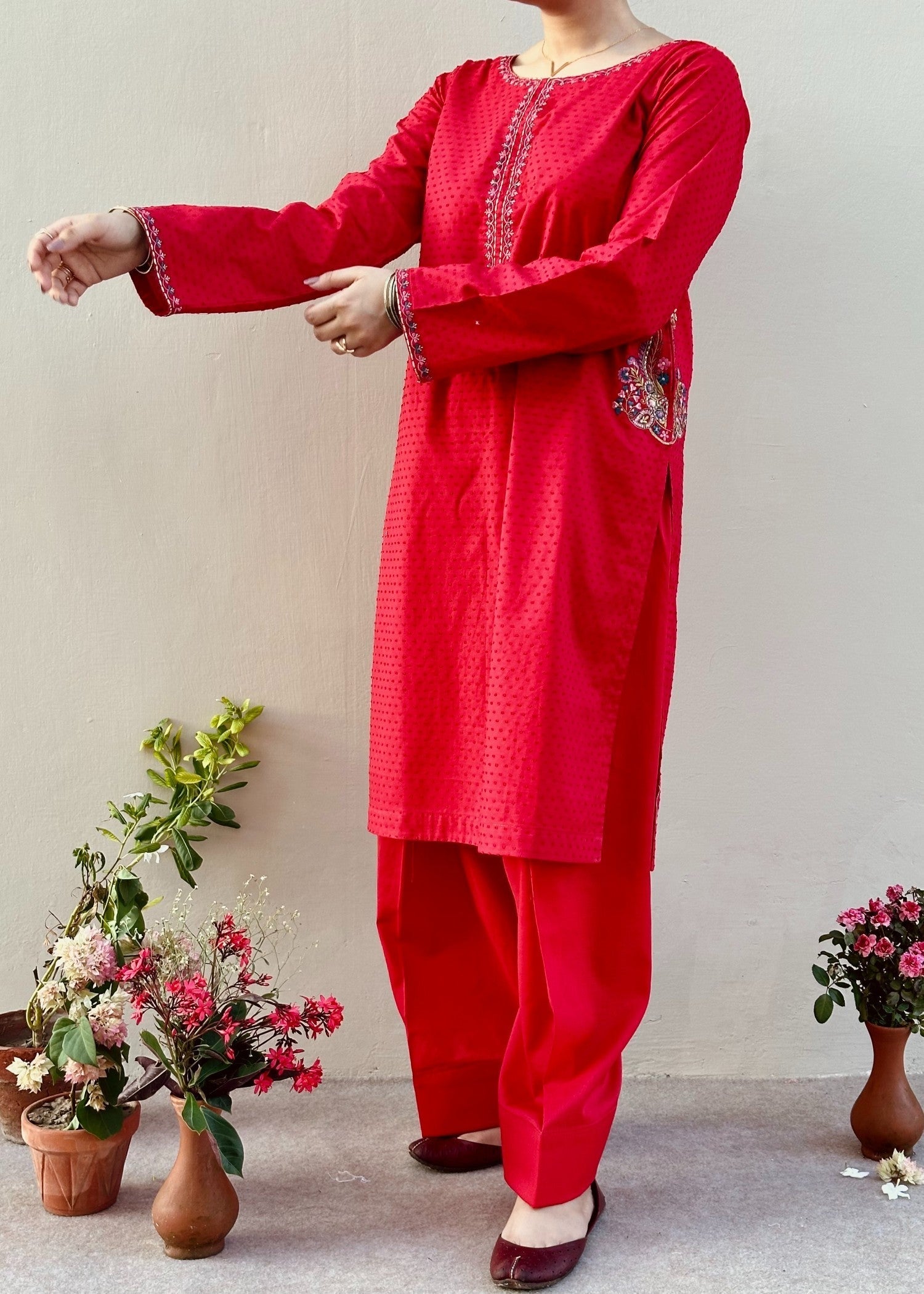 Bespoke Gulaab Women 3pcs