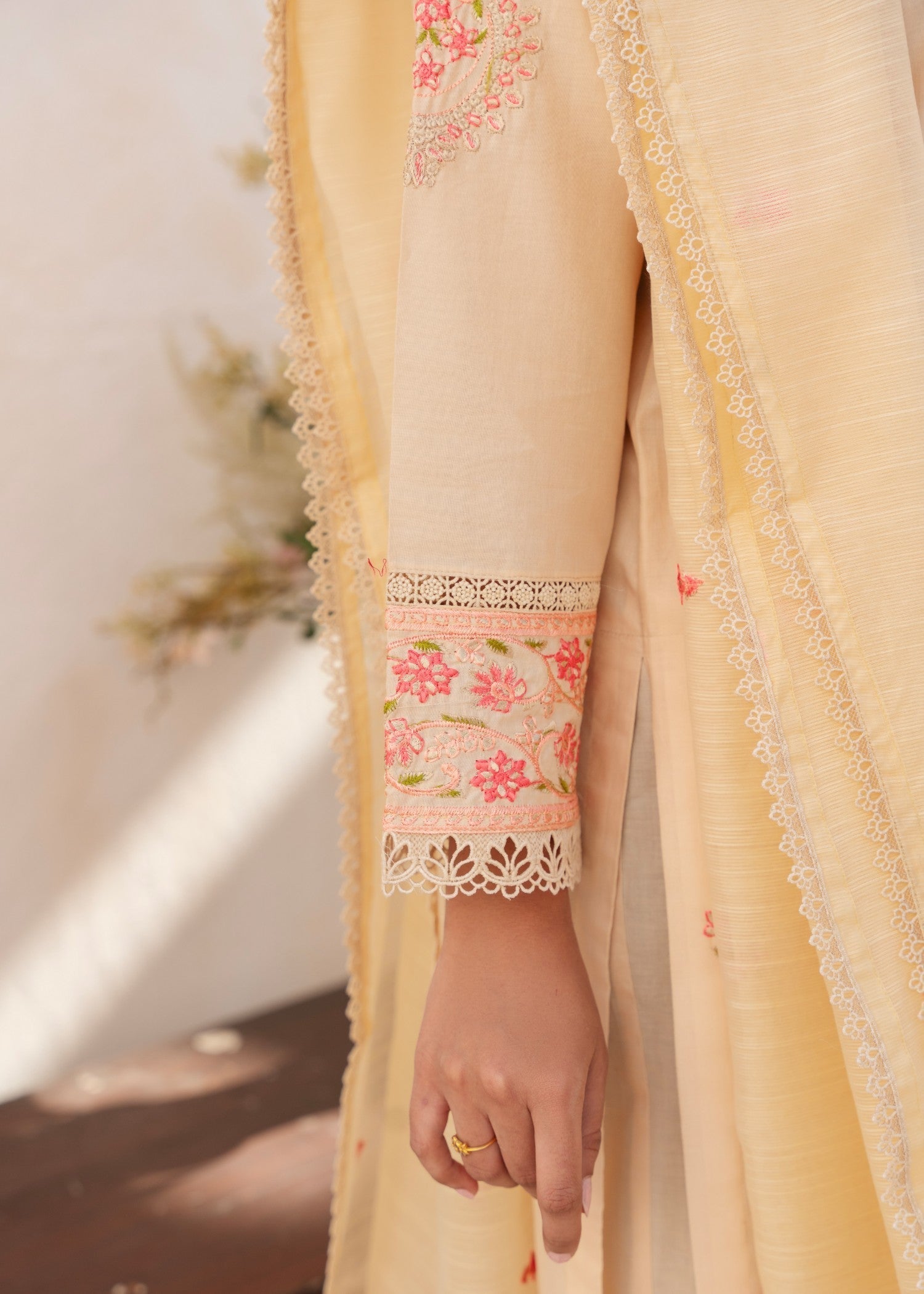 Arsh Apparel EIRA Women 3pcs