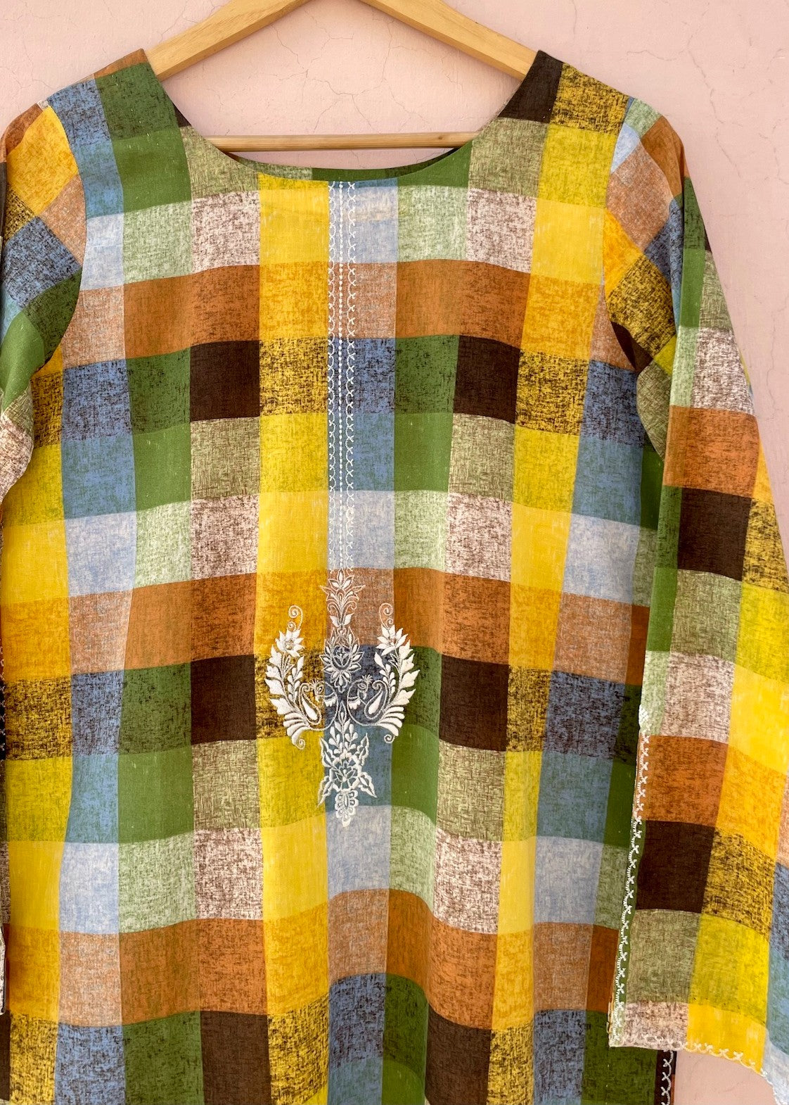 Bespoke Check Kurta Women 1pcs