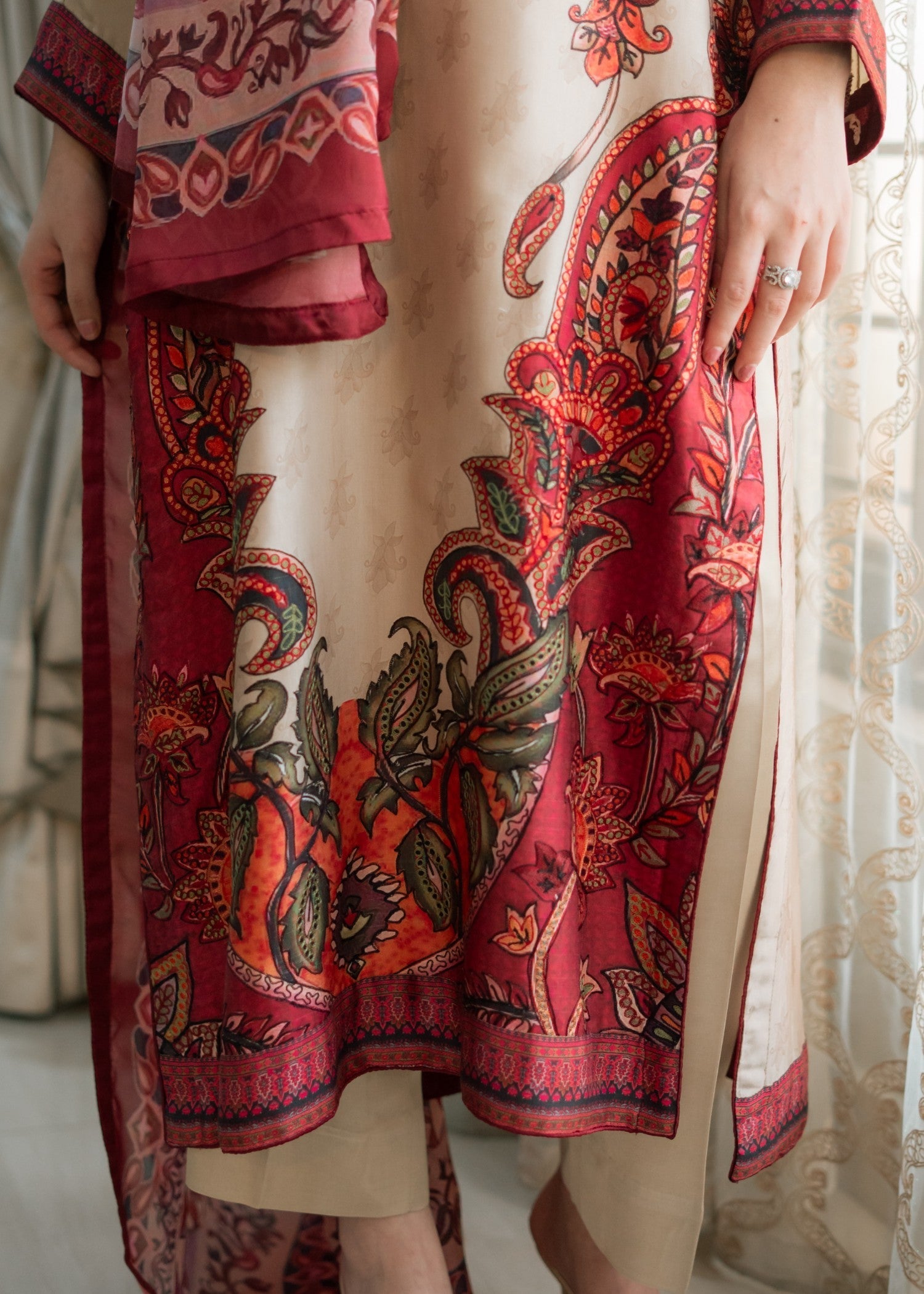 Wardrobe Essentials CRIMSON PAISLEY Women 3pcs