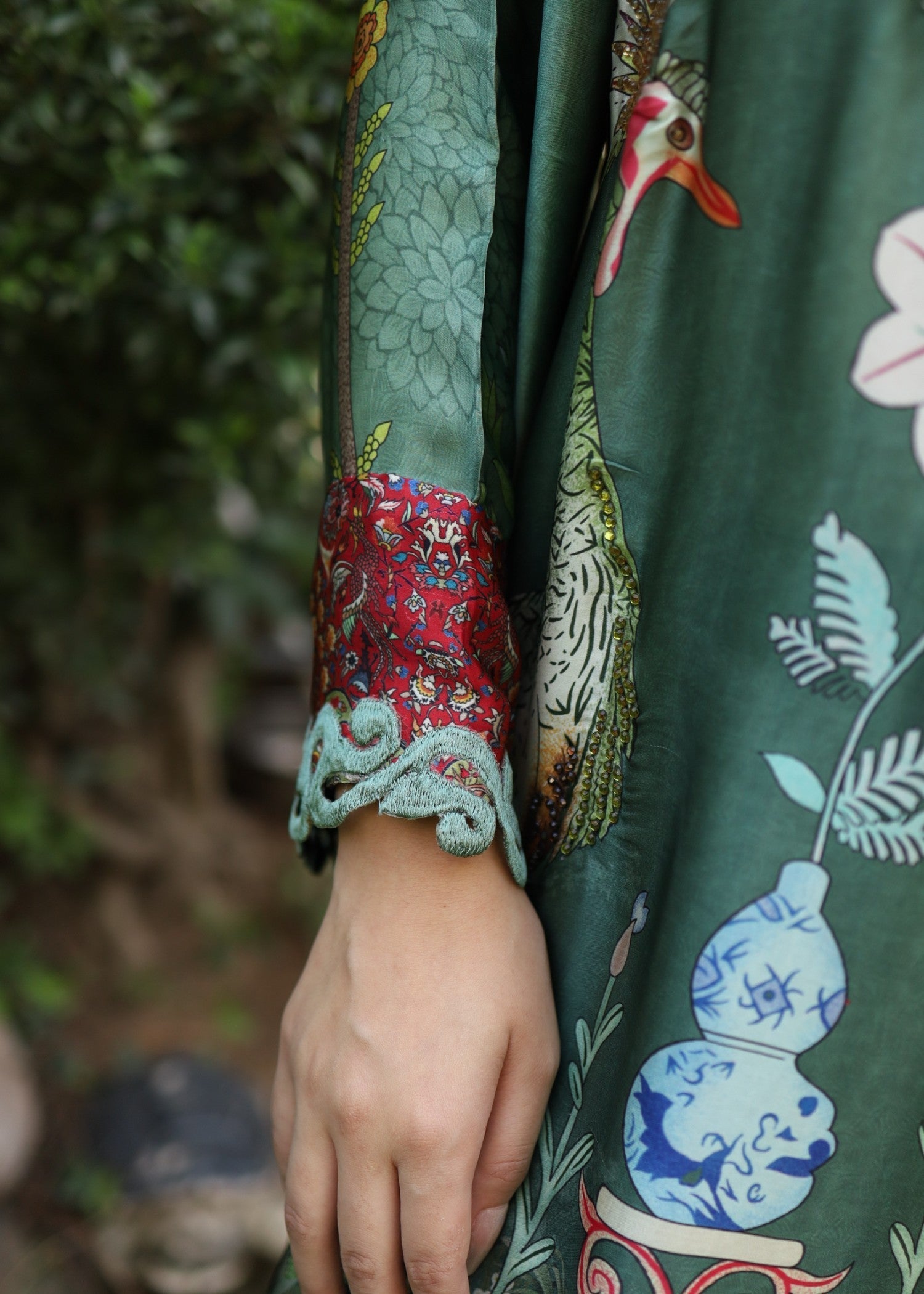 Wardrobe Essentials The Forest Haven Women 2pcs