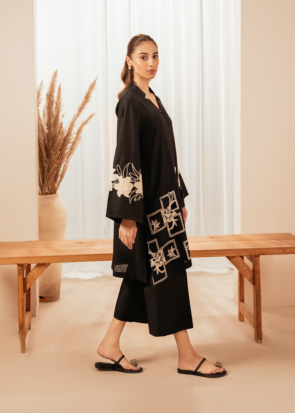 Cinq Apparel Mosaic Women 2pcs