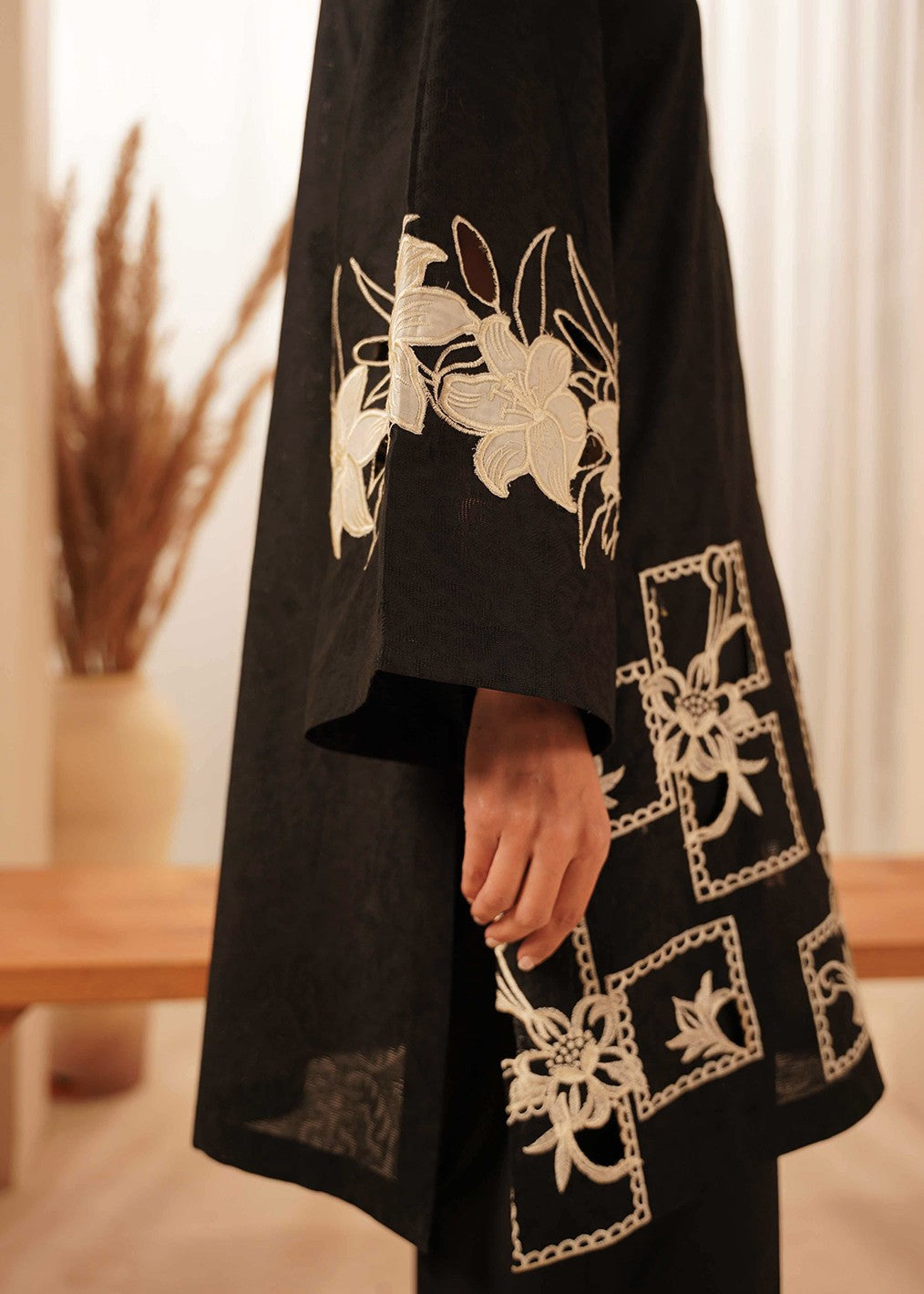 Cinq Apparel Mosaic Women 2pcs