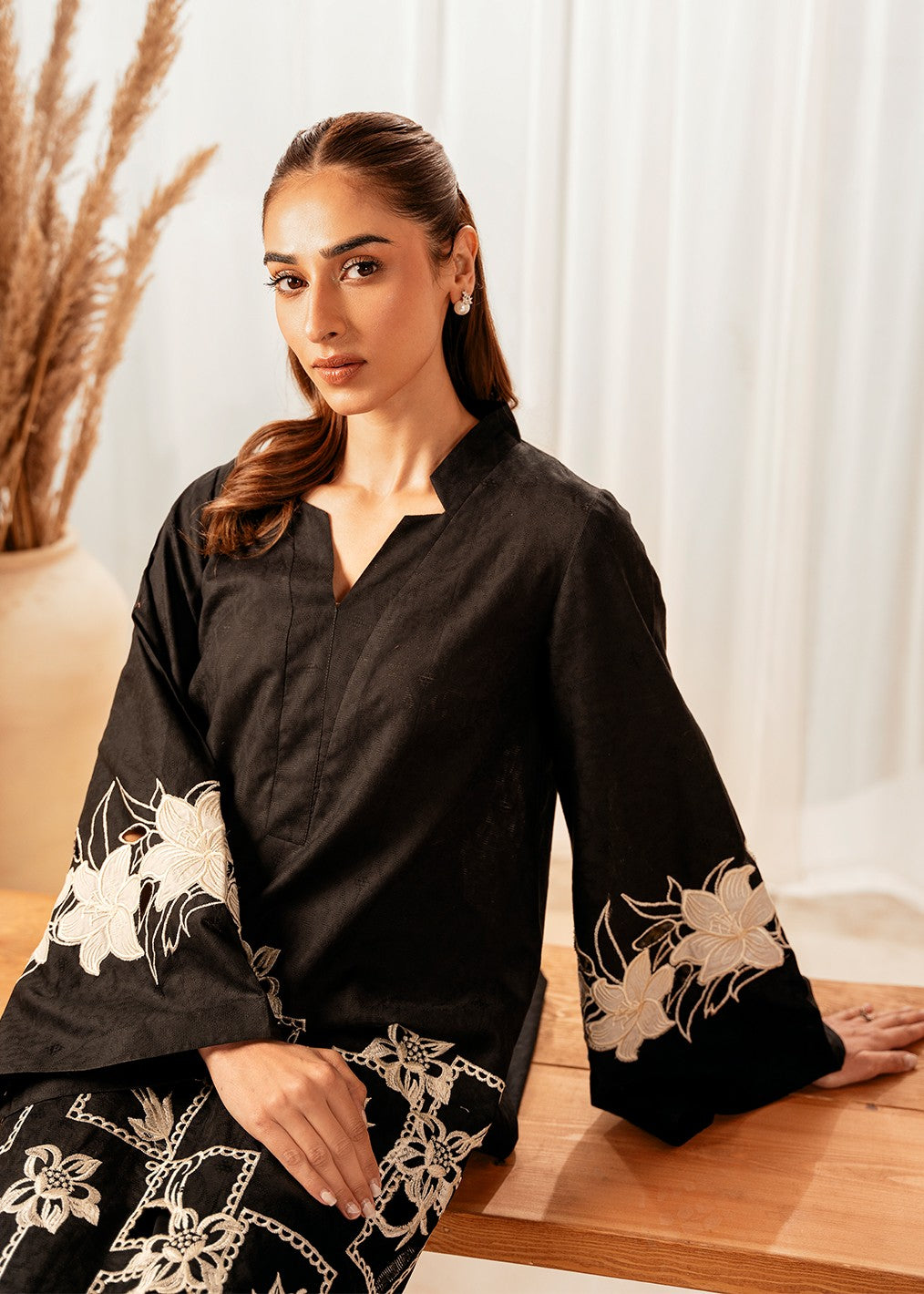 Cinq Apparel Mosaic Women 2pcs