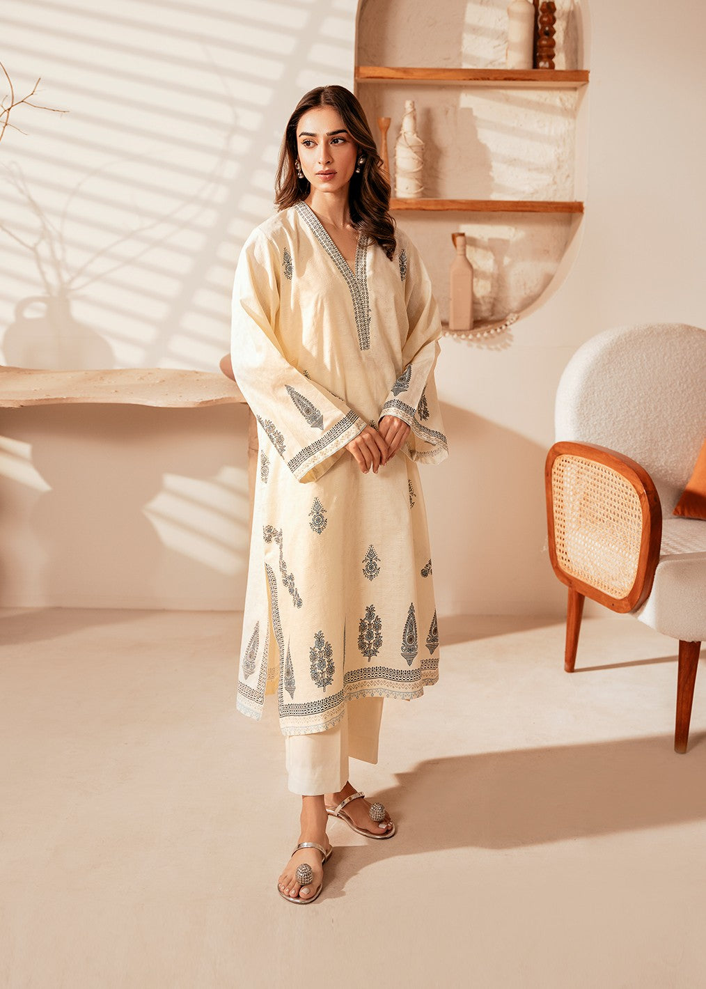 Cinq Apparel Moonstone Women 2pcs