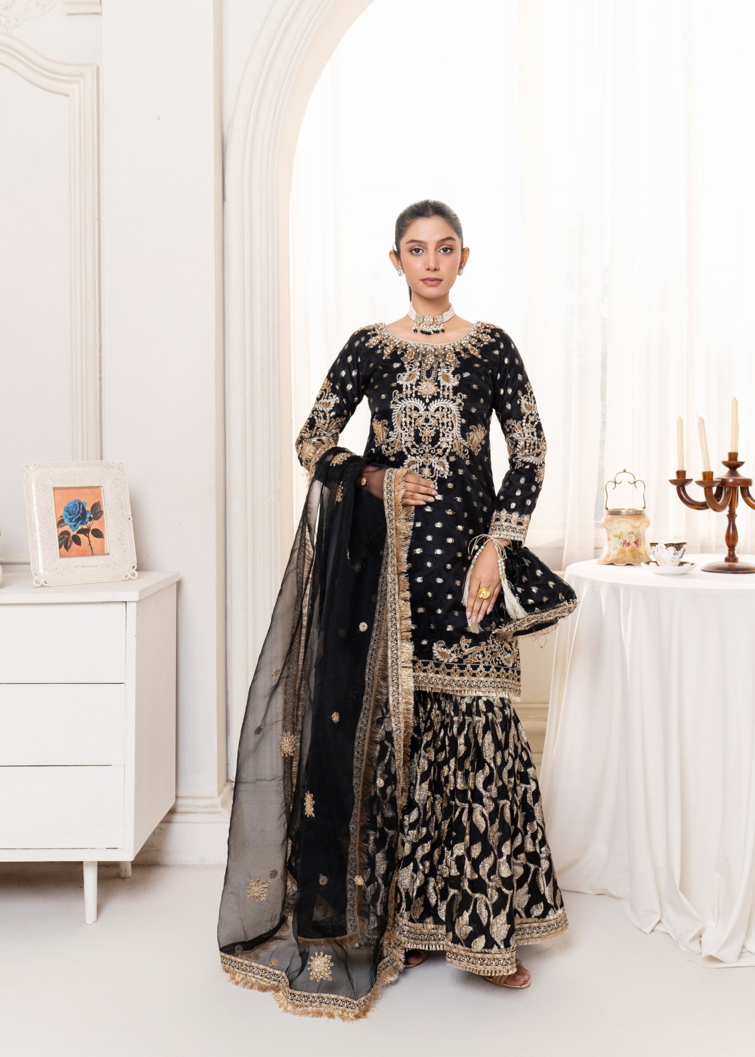 Sara Jahan Black Crown Women 3pcs