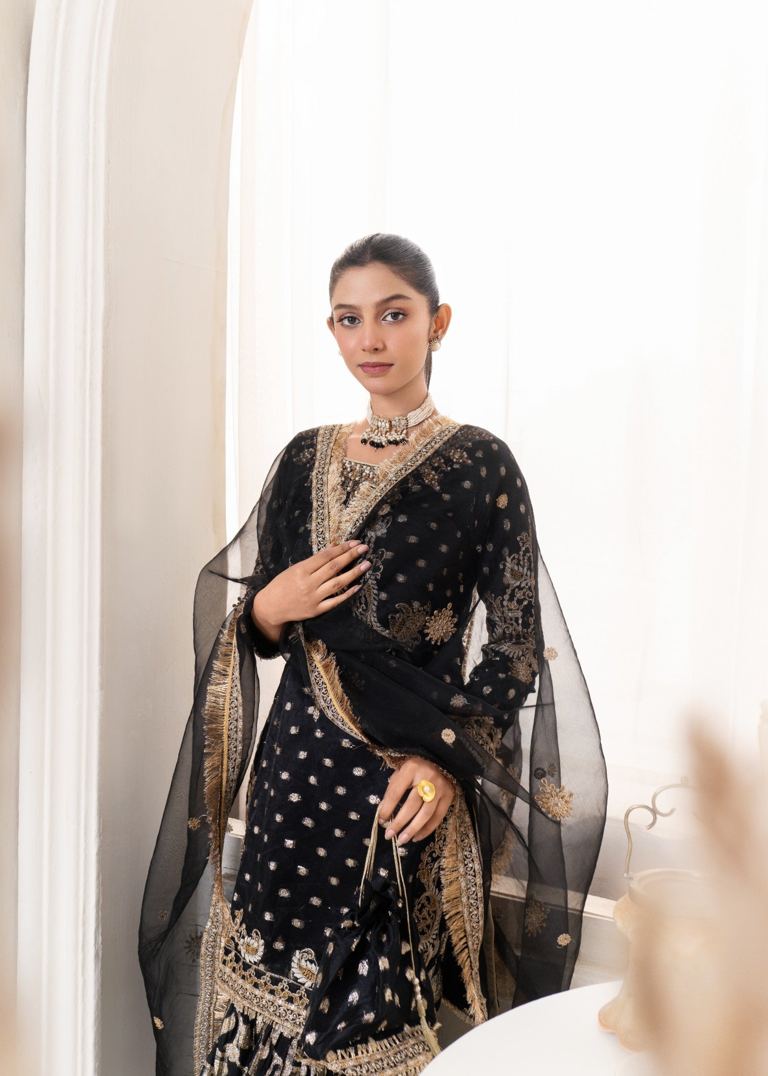 Sara Jahan Black Crown Women 3pcs