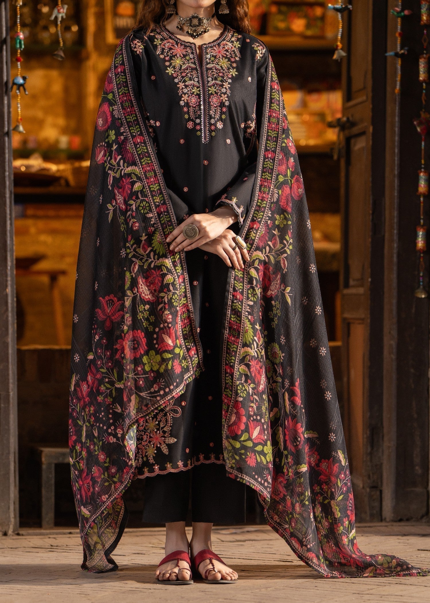 Casual Lite Bazaar D5 Women 3pcs