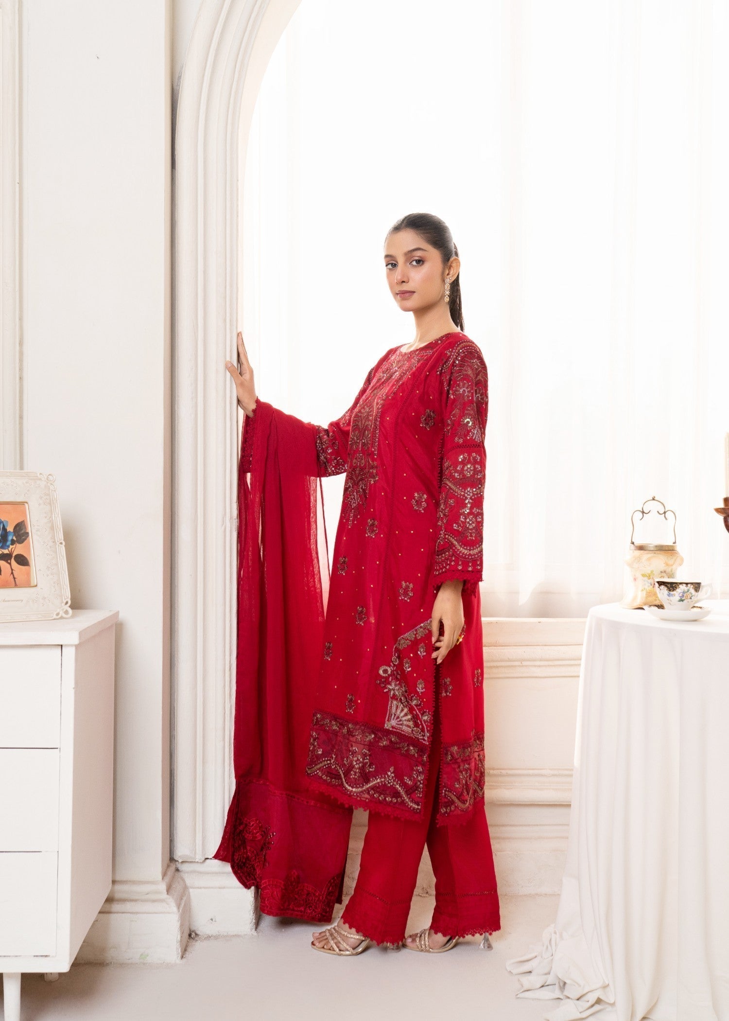 Sara Jahan naqoosh Women 3pcs