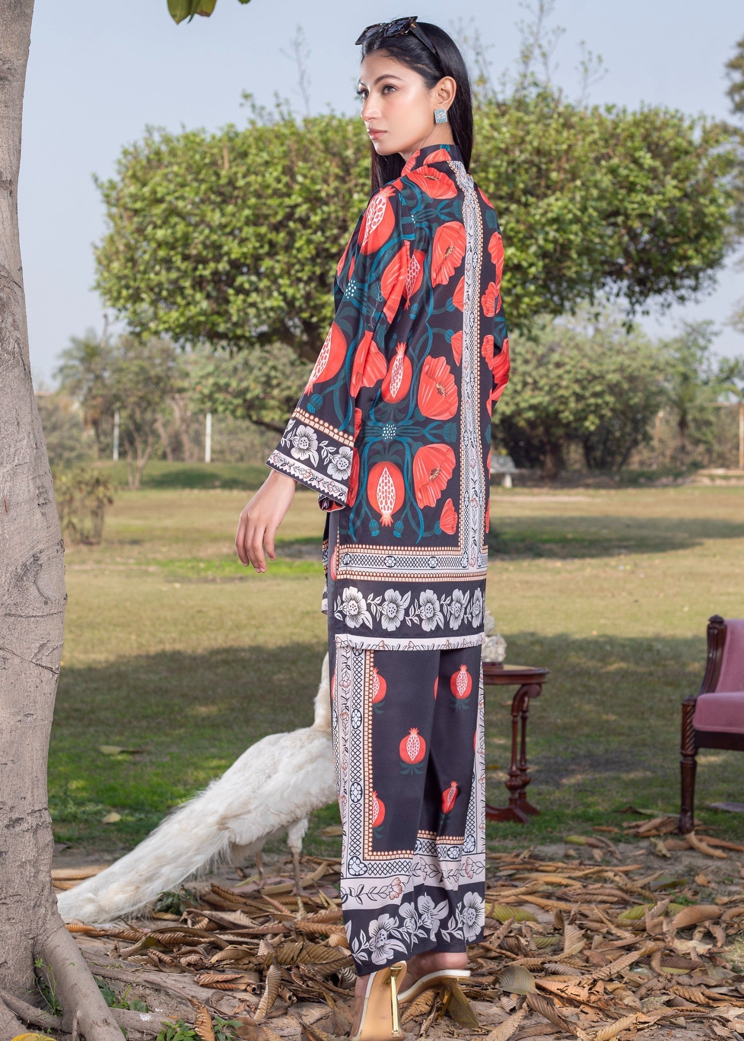 WearCuckoos Nyxie Women 2pcs