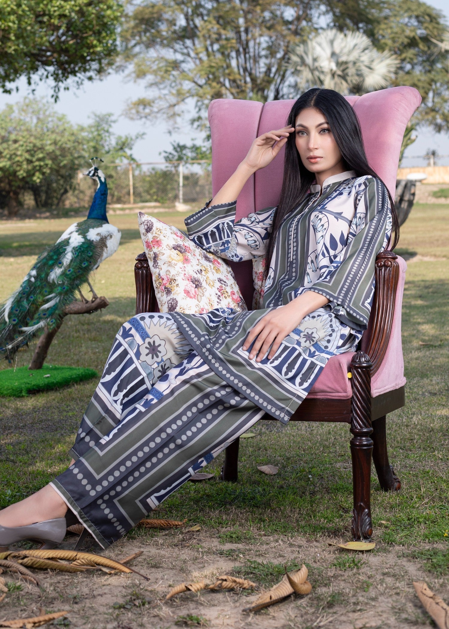 WearCuckoos Selis Women 2pcs