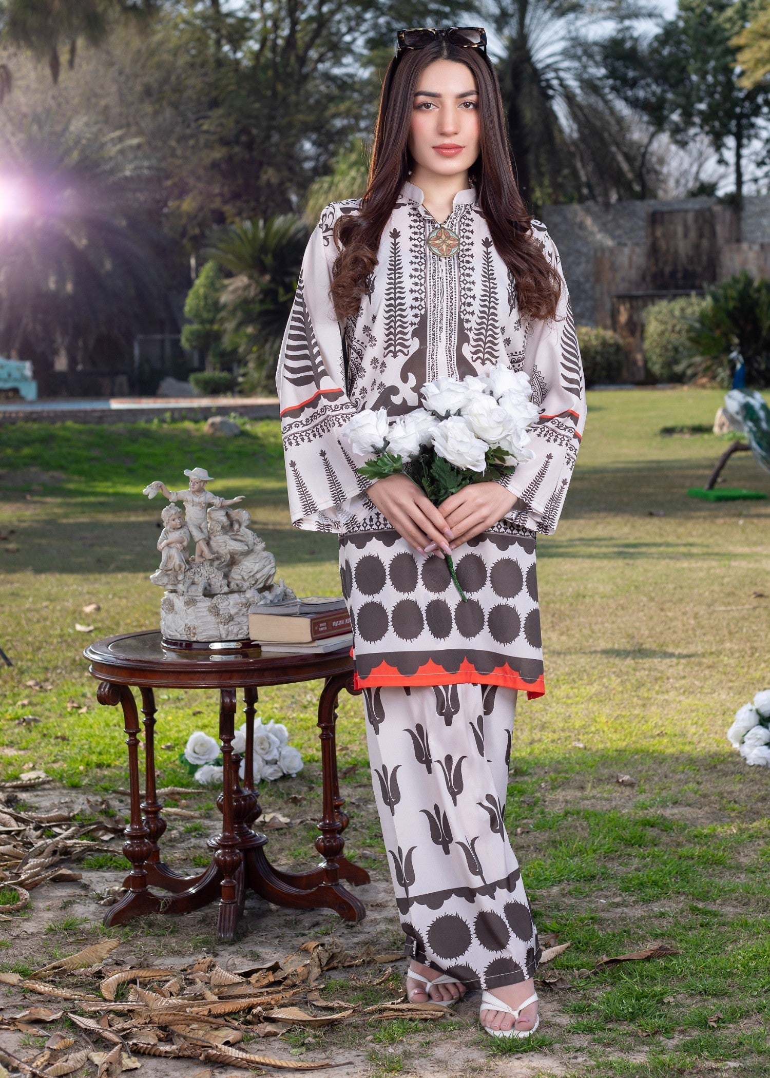 WearCuckoos Evanie Women 2pcs