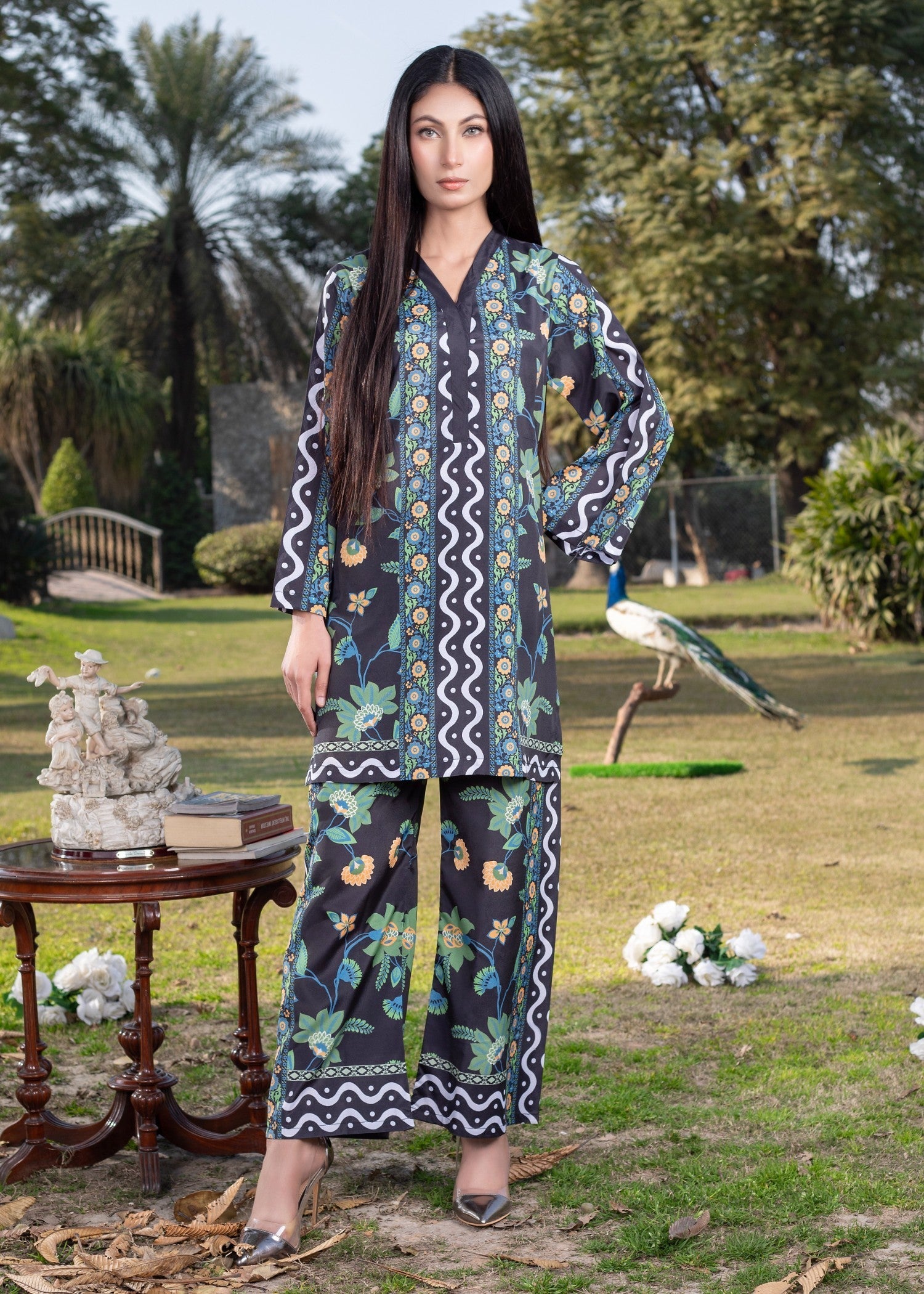 WearCuckoos Saphira Women 2pcs