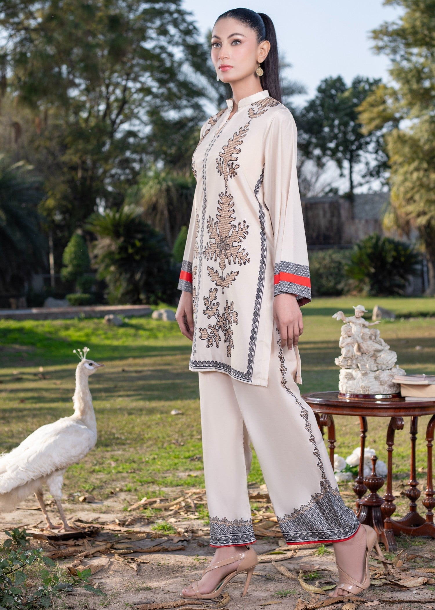 WearCuckoos Venzia Women 2pcs