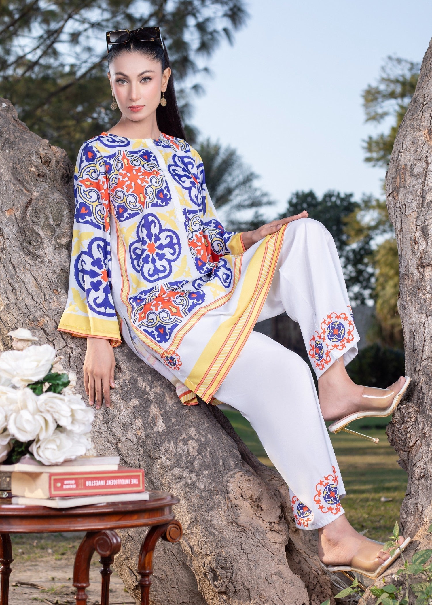 WearCuckoos Tisreen Women 2pcs