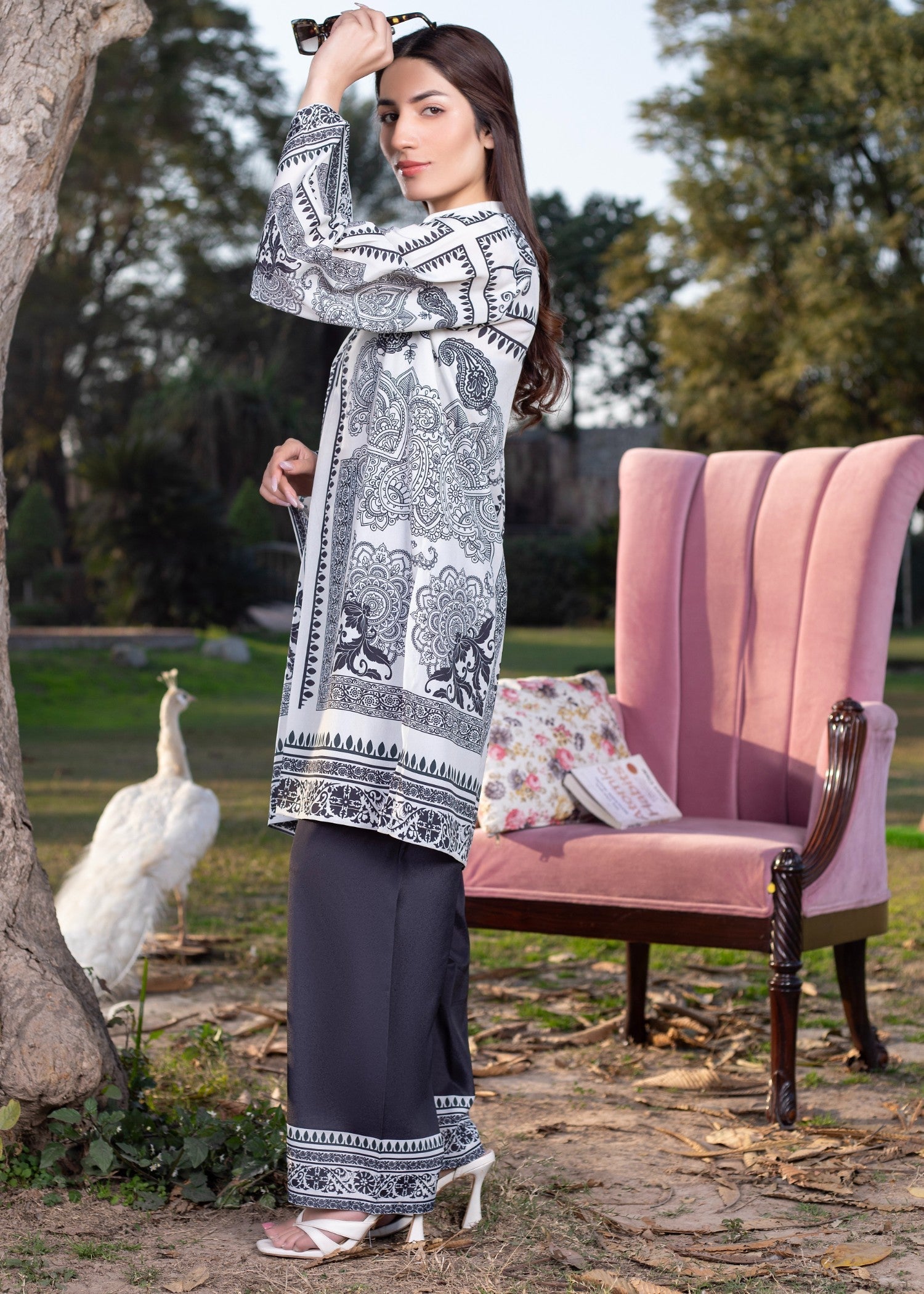 WearCuckoos Limira Women 2pcs