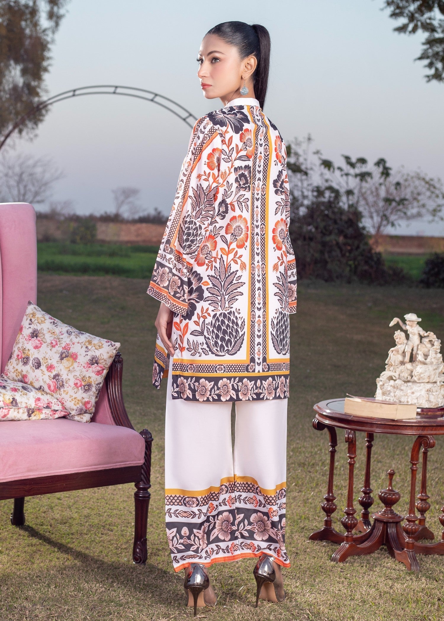 WearCuckoos Noore Women 2pcs