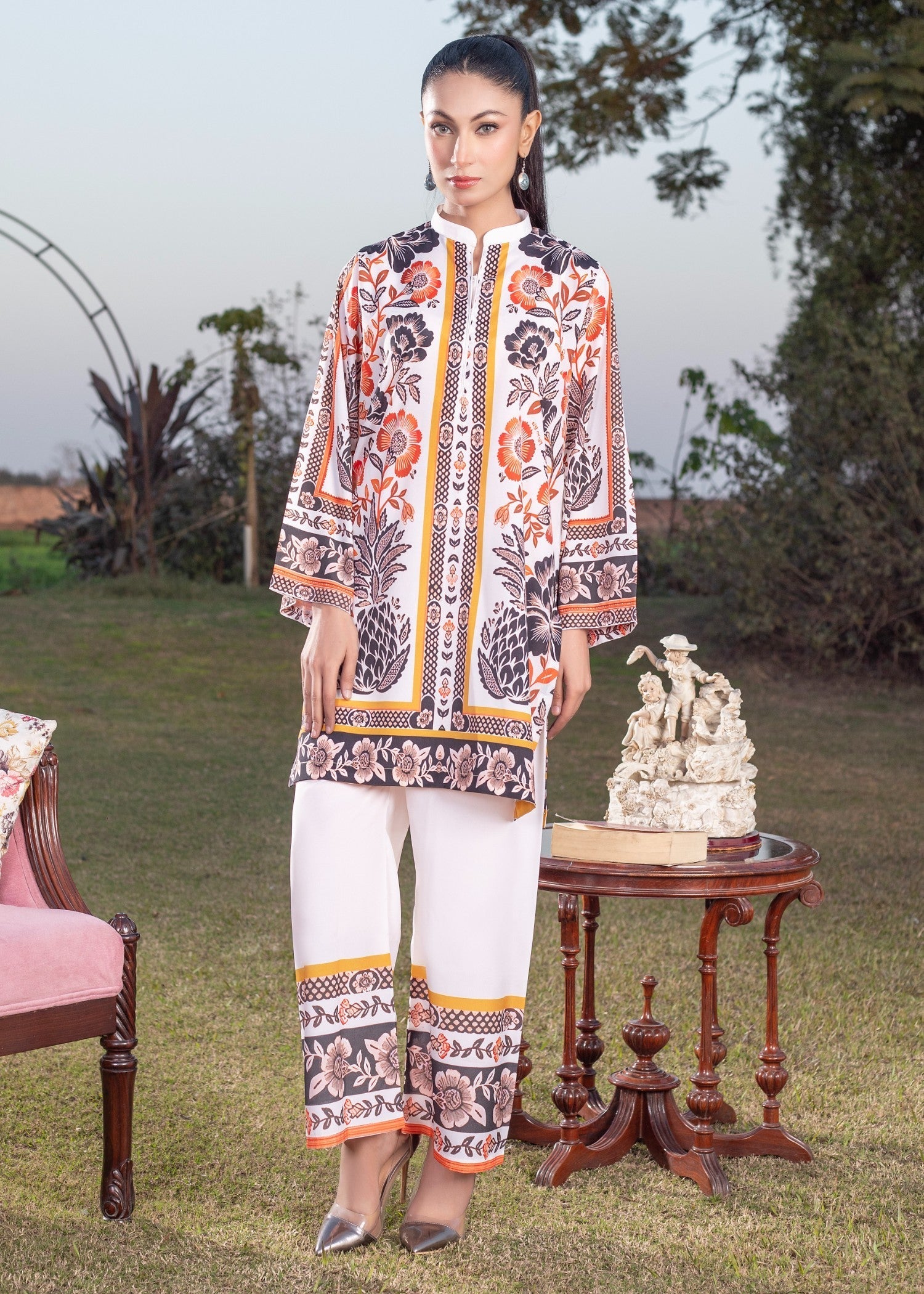 WearCuckoos Noore Women 2pcs