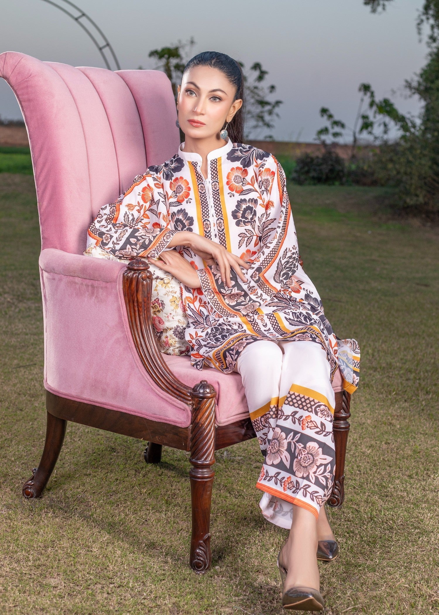 WearCuckoos Noore Women 2pcs