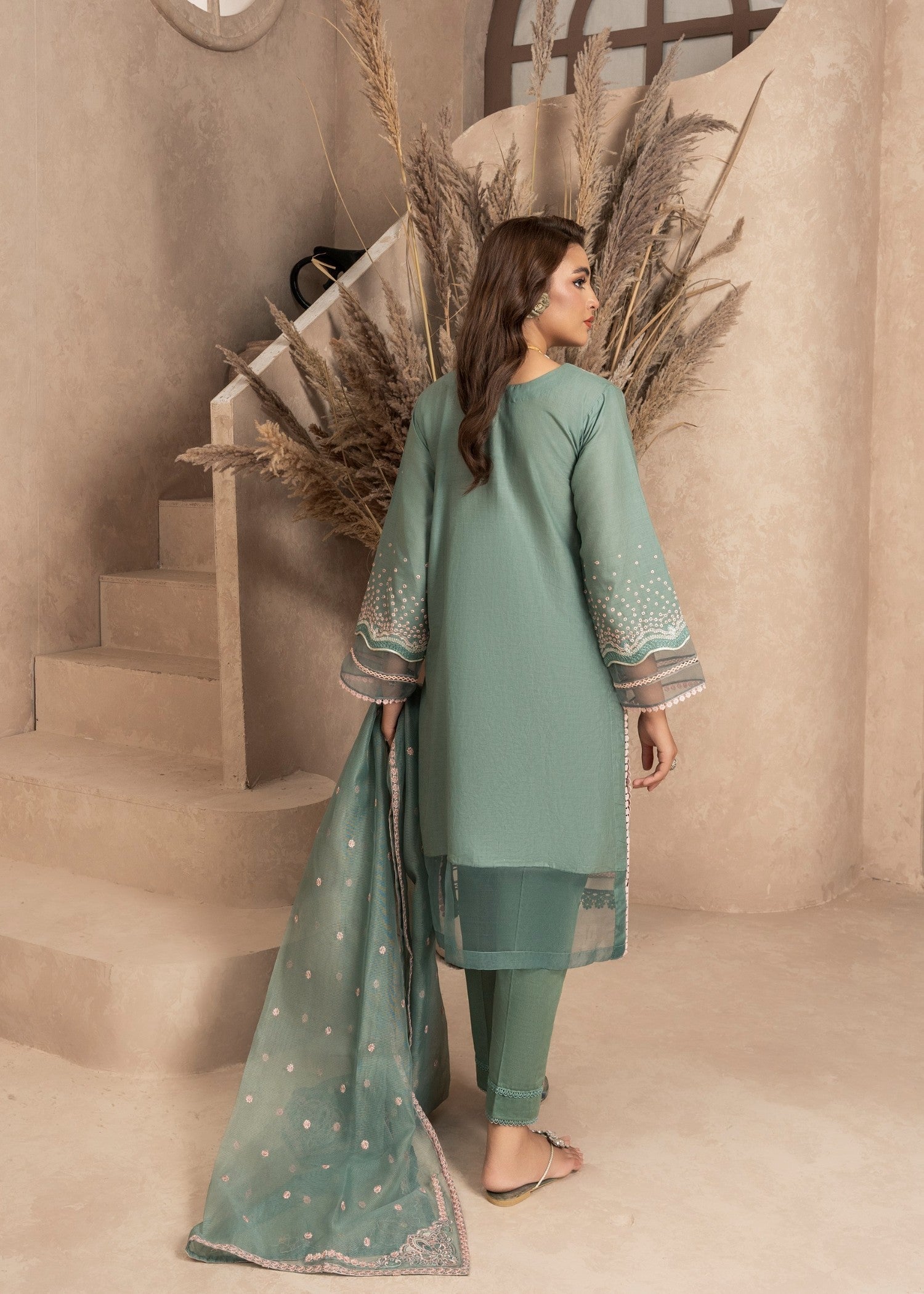 Haniya Mahnoor Paradise Women 3pcs