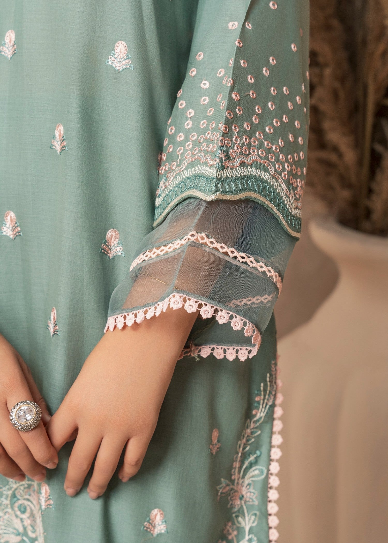 Haniya Mahnoor Paradise Women 3pcs