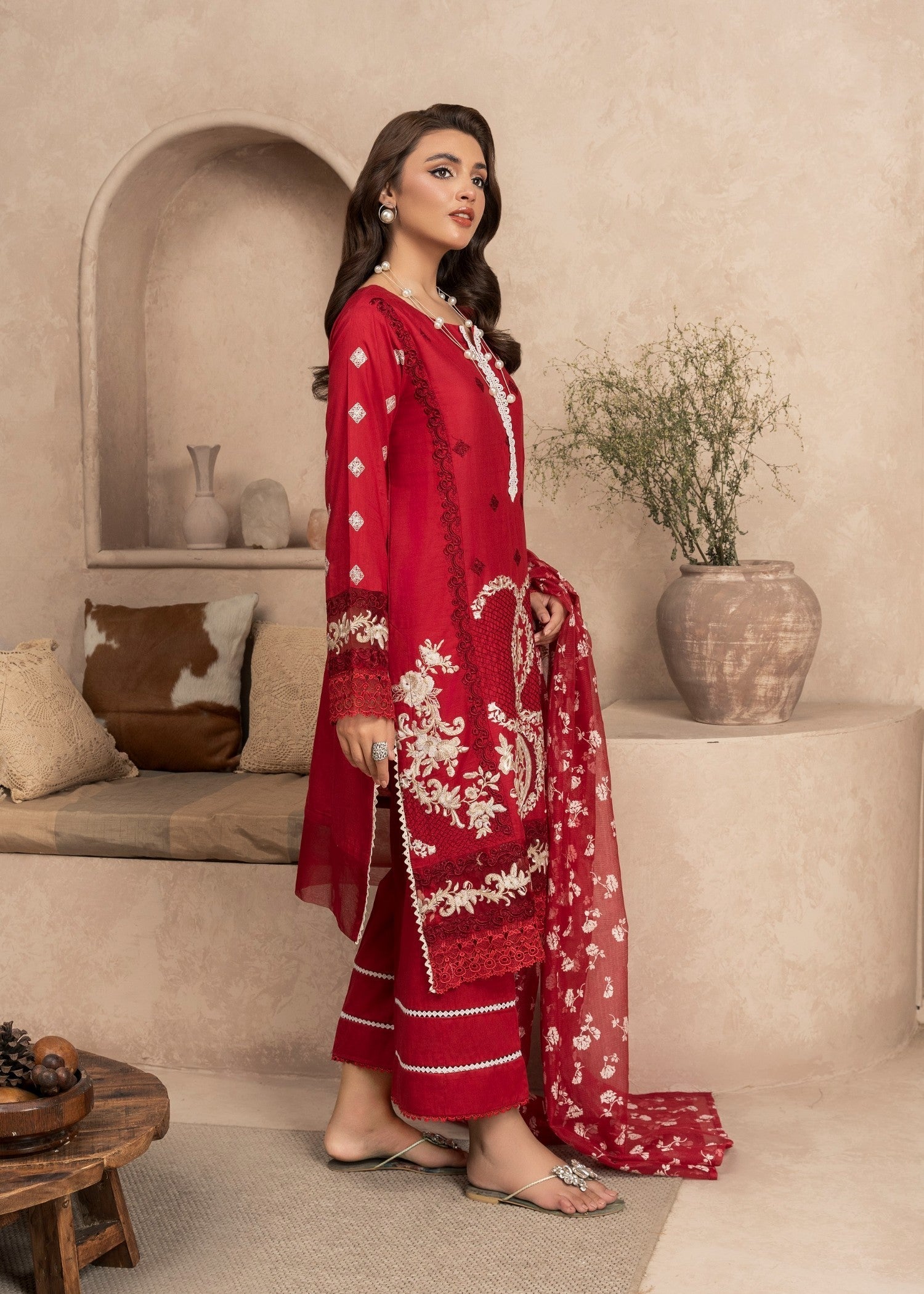 Haniya Mahnoor Scarlet Women 3pcs