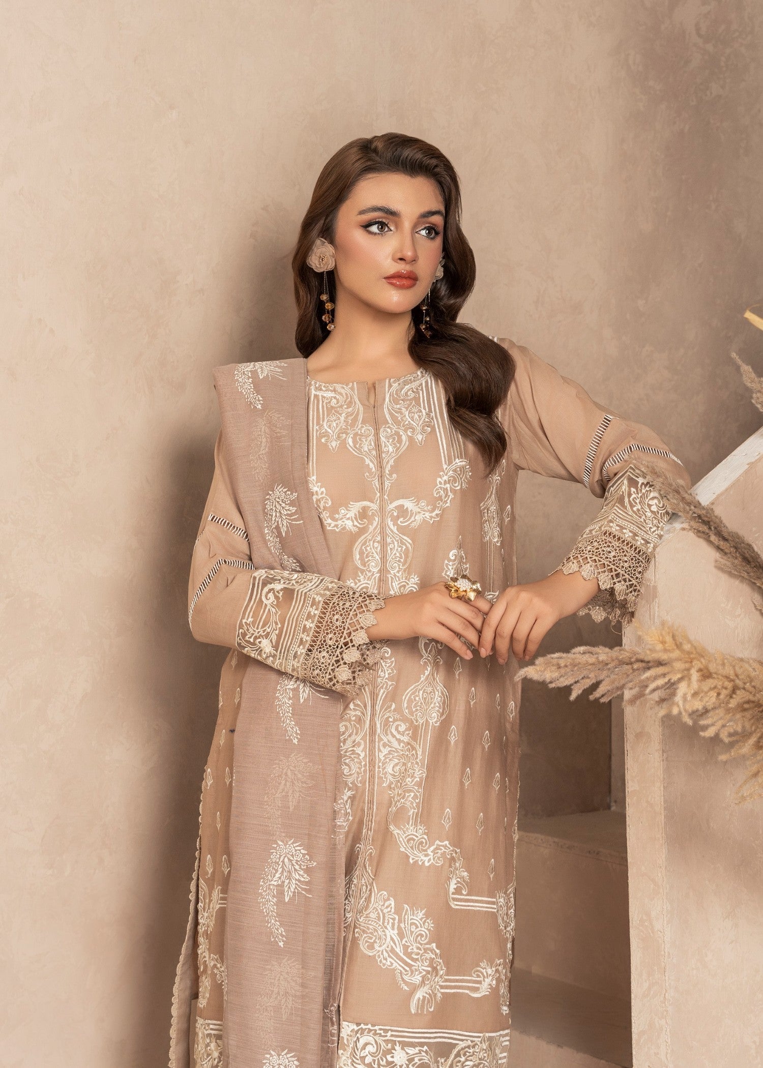 Haniya Mahnoor Grace Women 3pcs