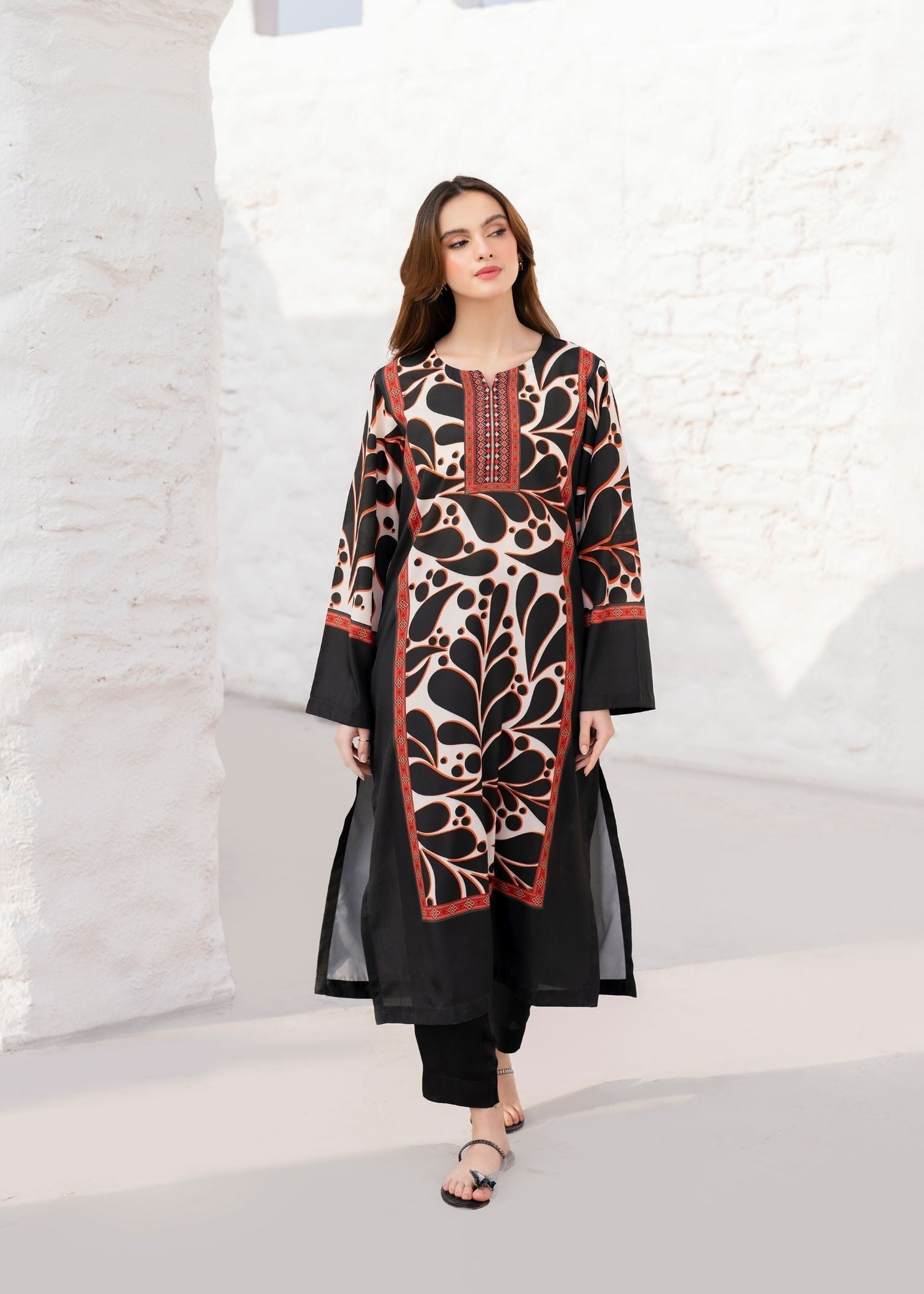 Garnet Clothing Selvah Women 2pcs