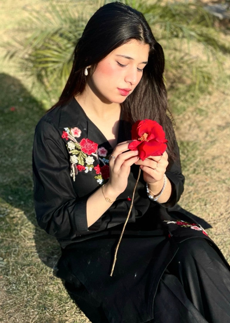 Haya'S Creation Embroidered Black Lawn Short Dress Women 2pcs