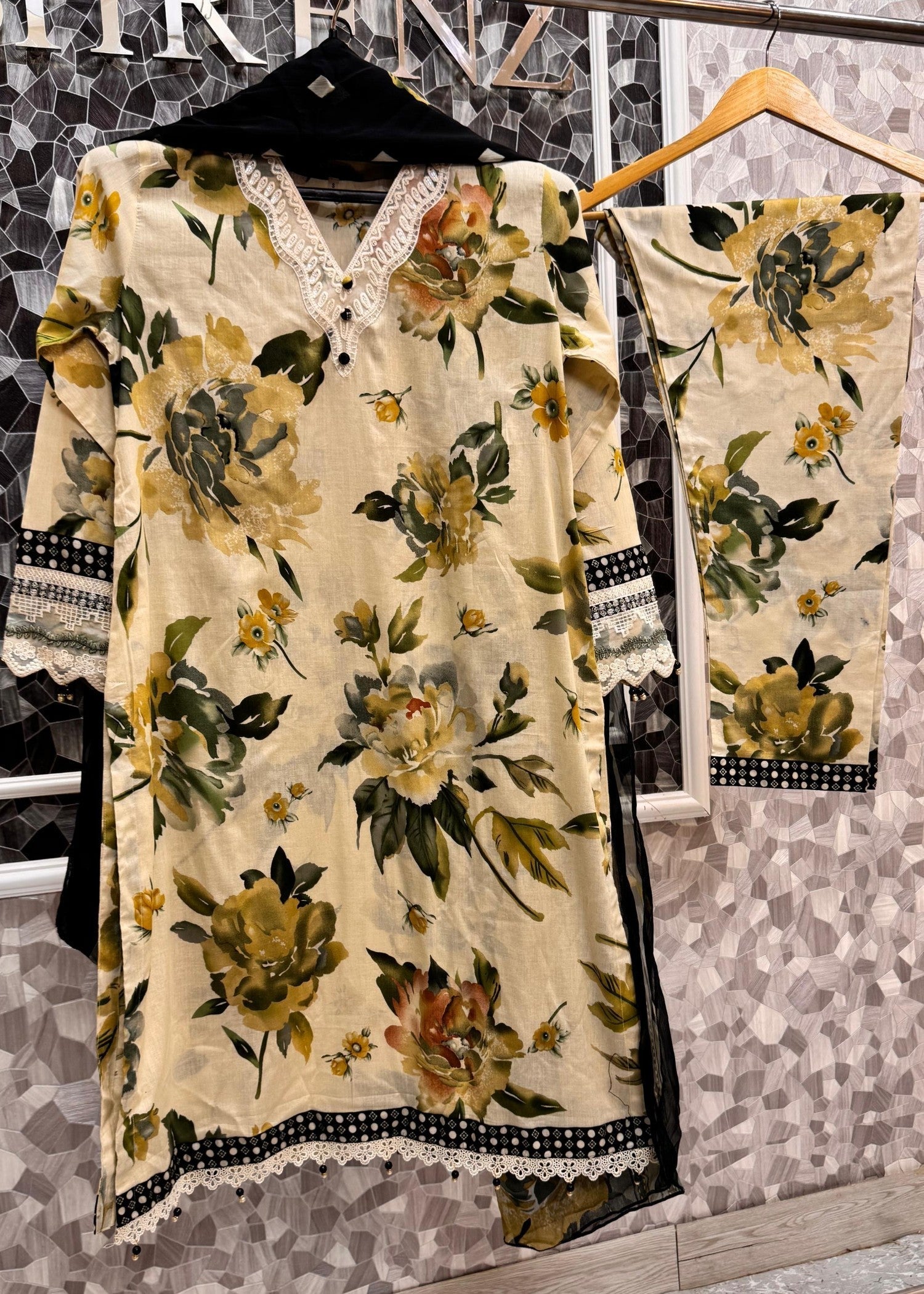 Shrenz Pret Shrenz White & Black Pret Lawn Women 3pcs