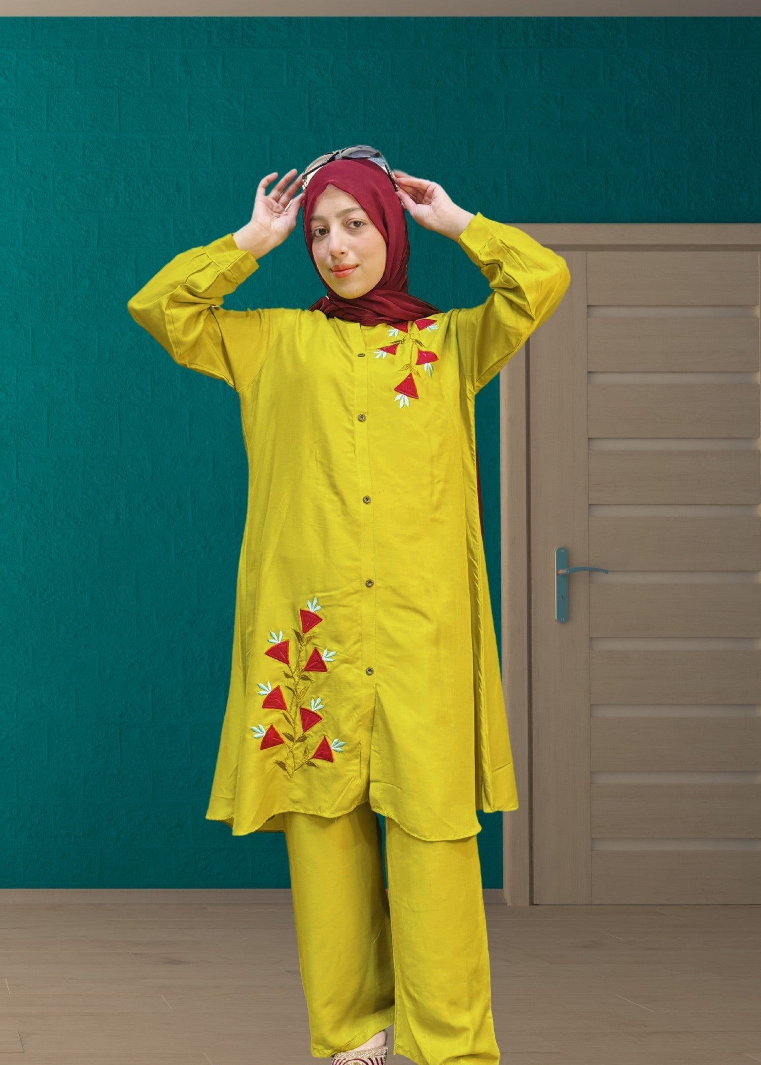 Hamna Kalim Reema Two Piece Floral Embroidered A Line Frock Women 2pcs