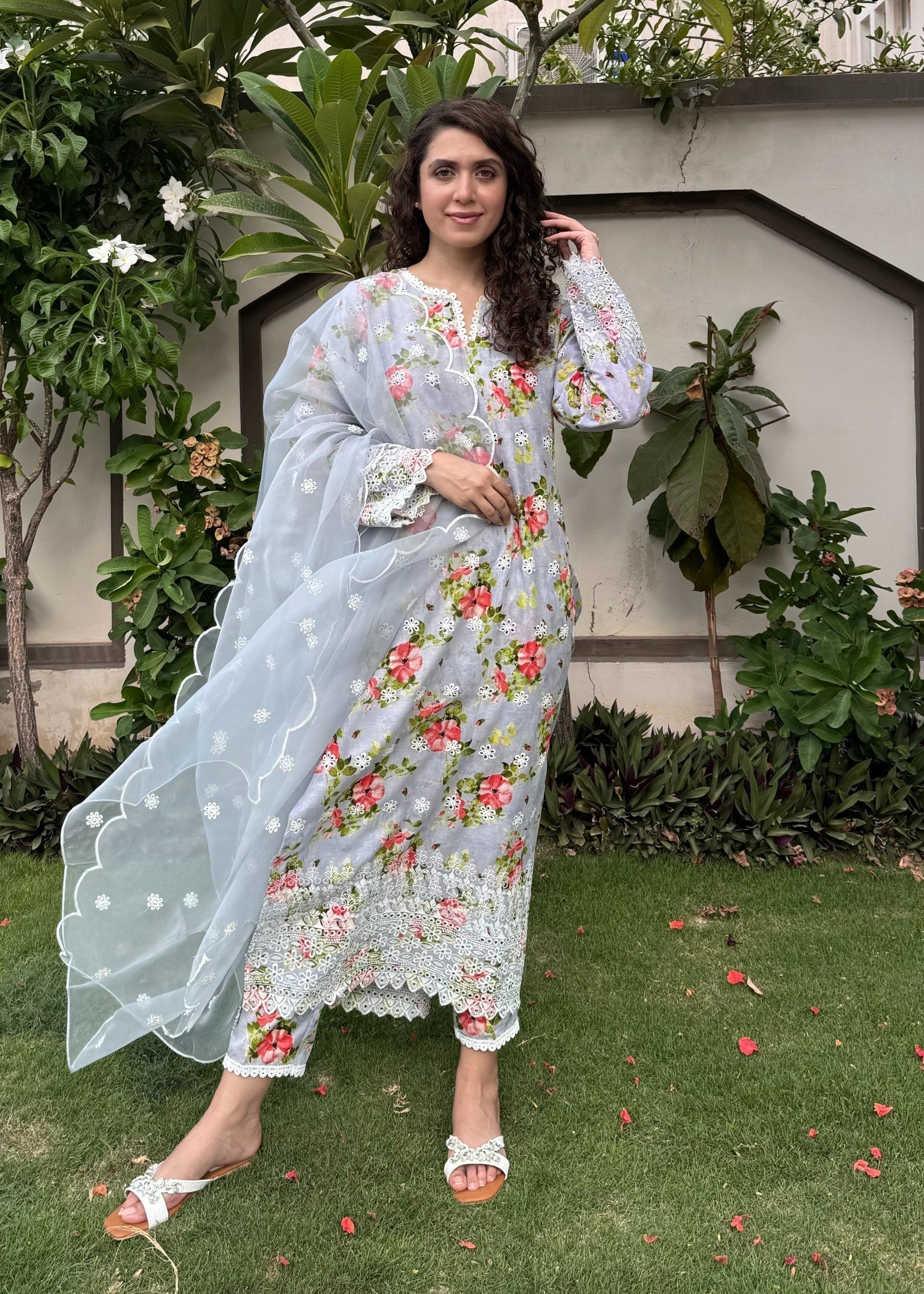 Naaz Couture Blue Print Lawn Chikankari Suit Women 3pcs