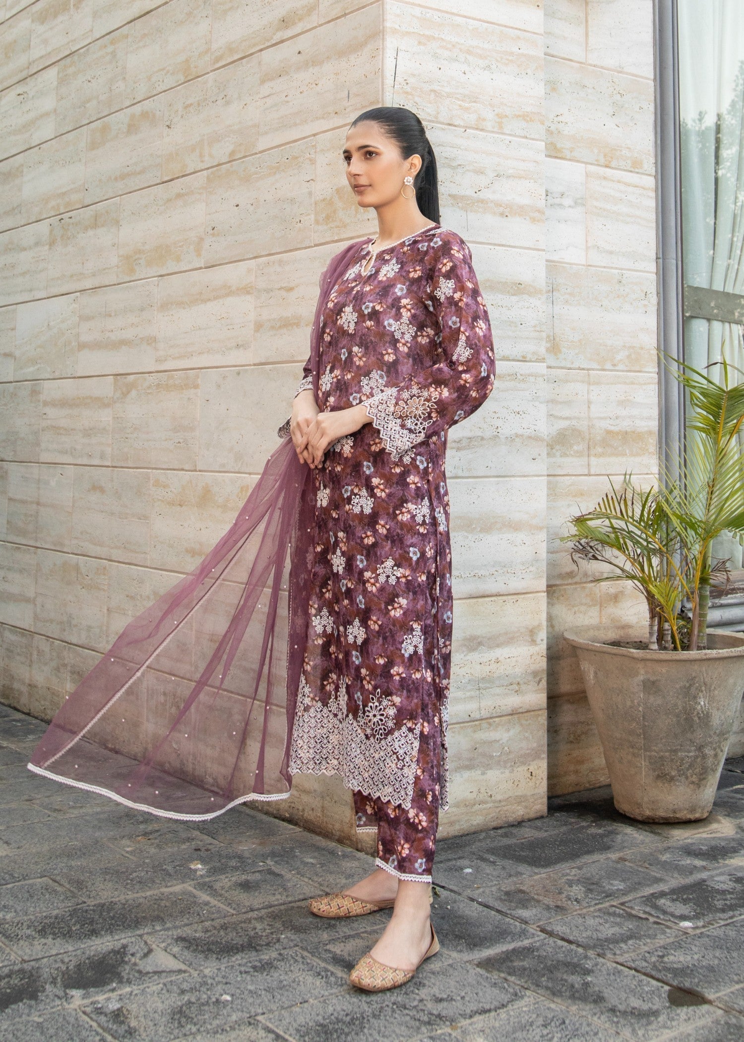 Naaz Couture Mauve Lawn Chikankari Suit Women 3pcs