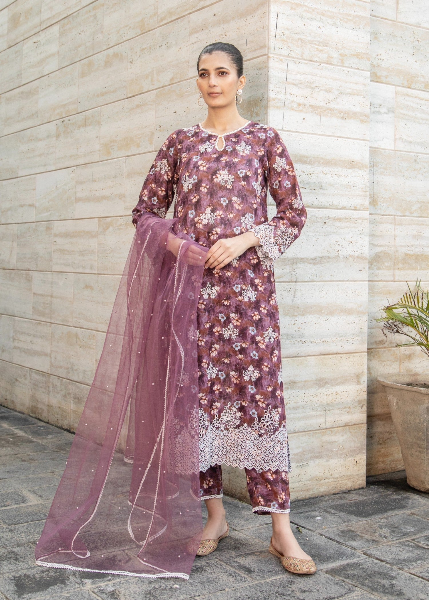Naaz Couture Mauve Lawn Chikankari Suit Women 3pcs