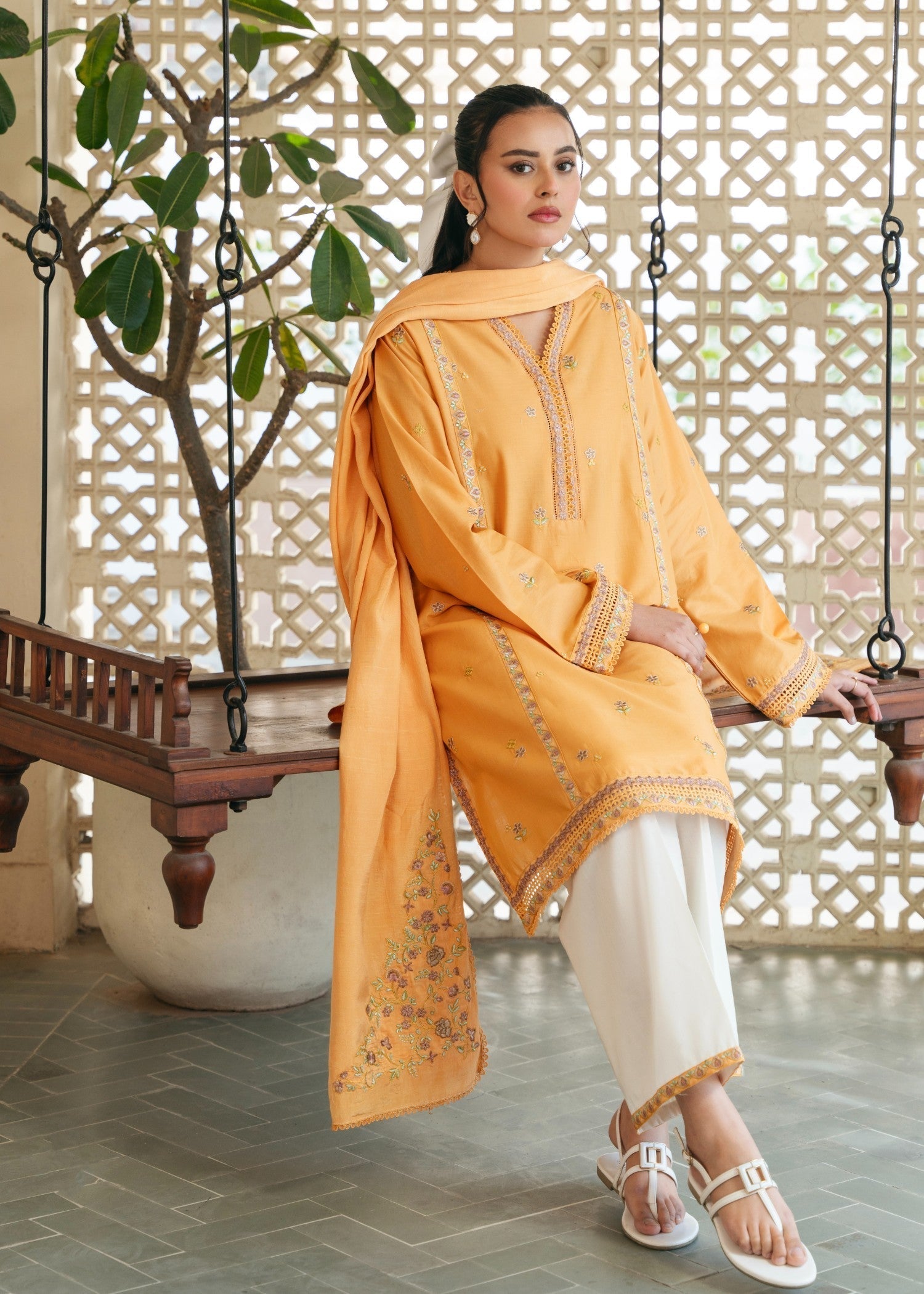Mannat Daffodil Women 3pcs