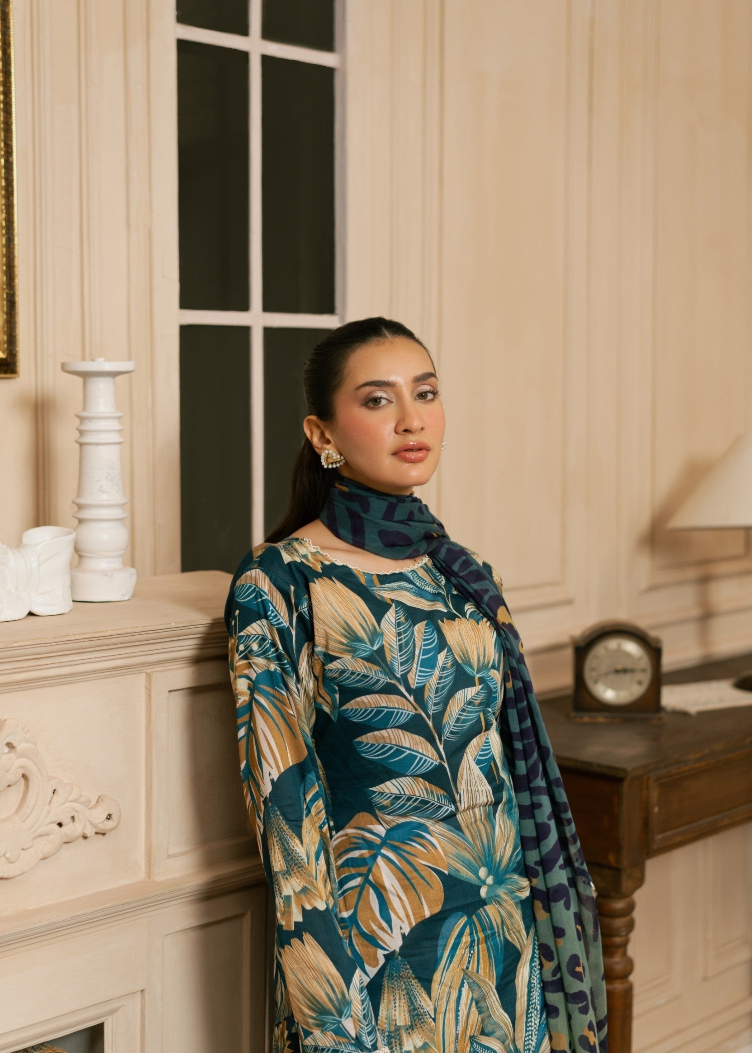 Feathers URZEL Women 3pcs