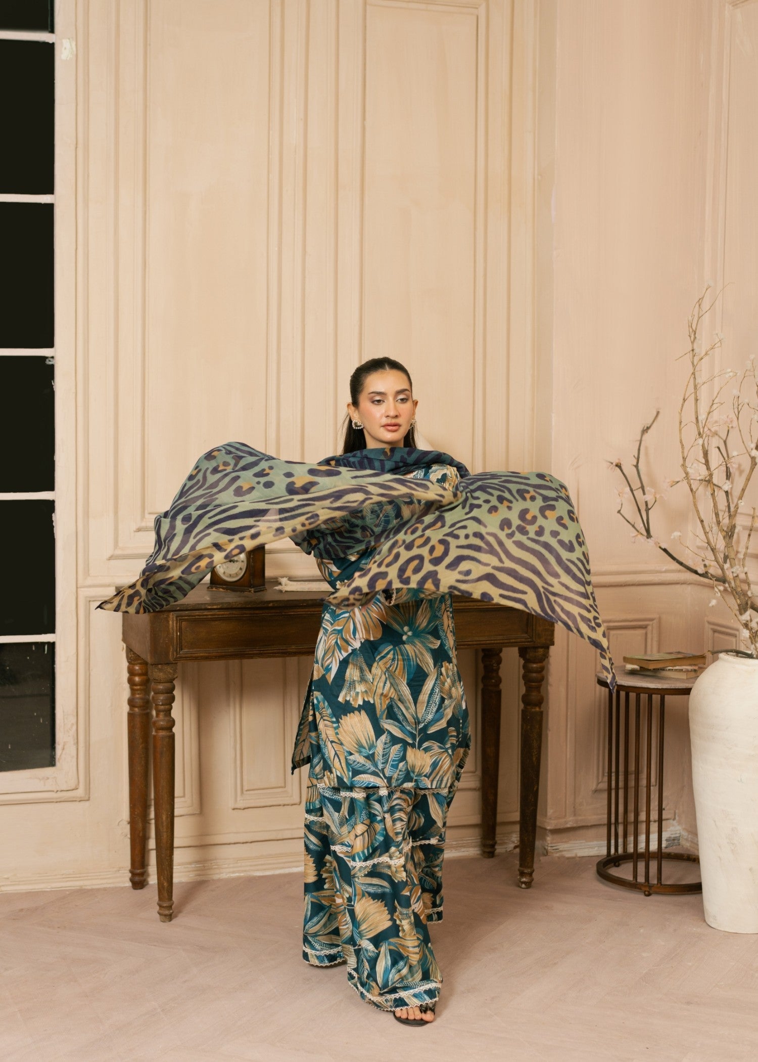 Feathers URZEL Women 3pcs