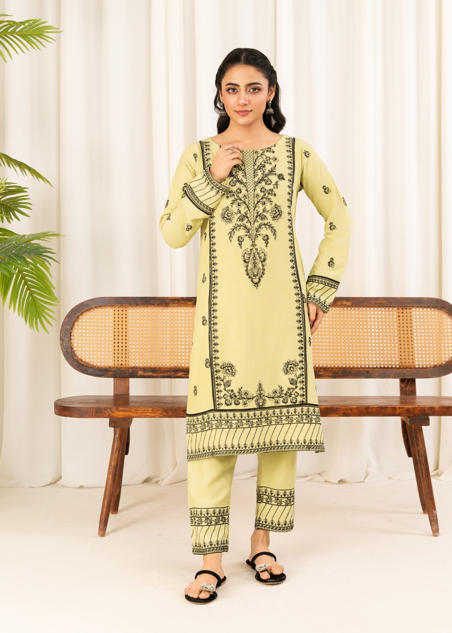 Aster Aira Women 2pcs