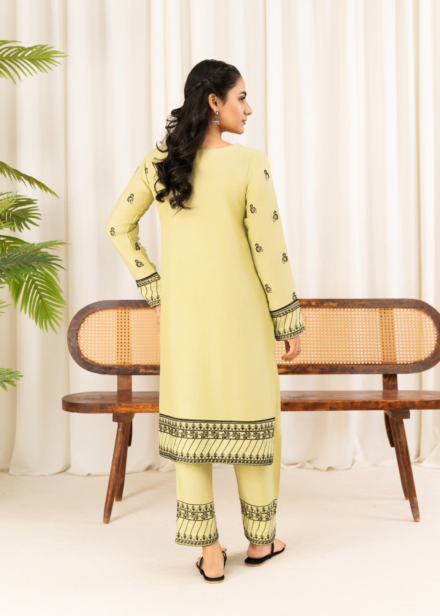 Aster Aira Women 2pcs