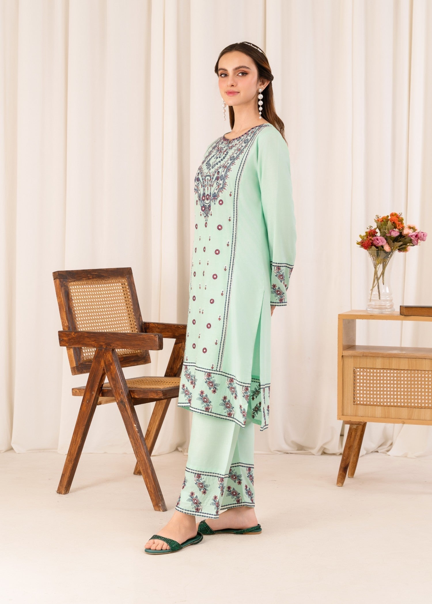 Aster Amaya Women 2pcs