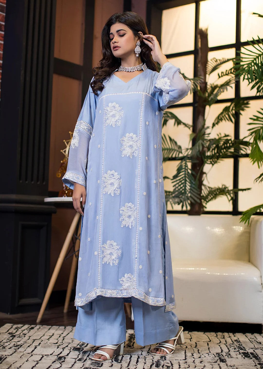 Urban Cut Embroidered Chiffon Kurta | Blue Women 1pcs