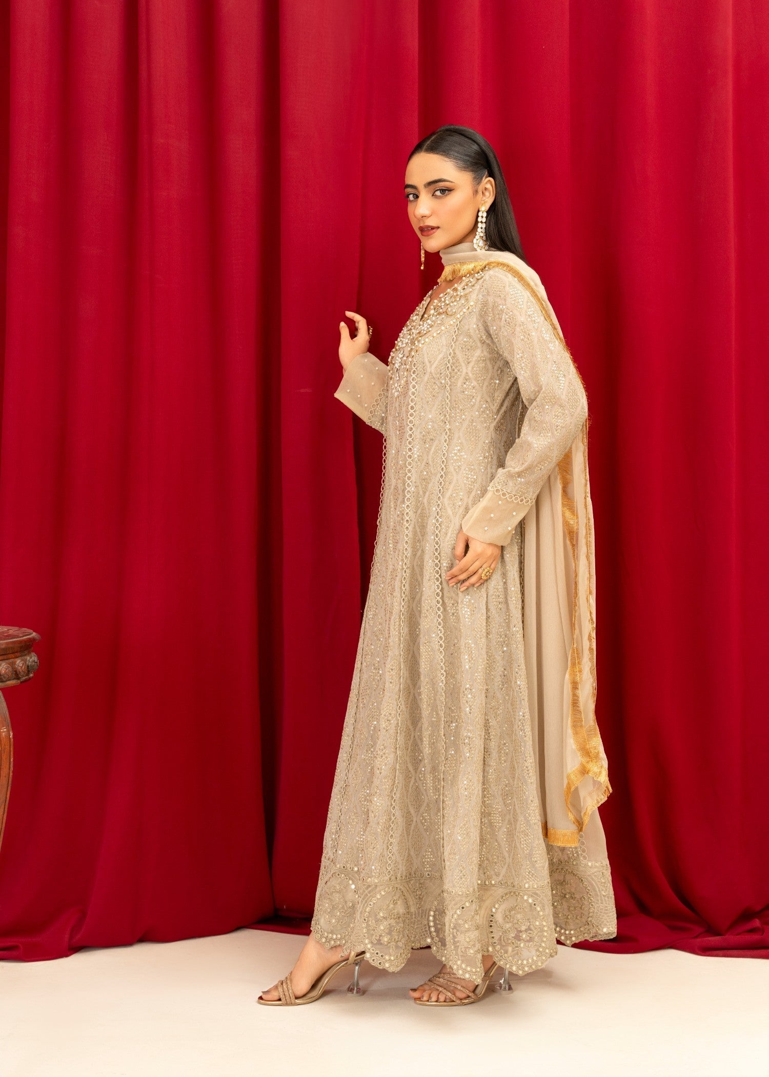 Manahils K 136 BEIGE Women 3pcs