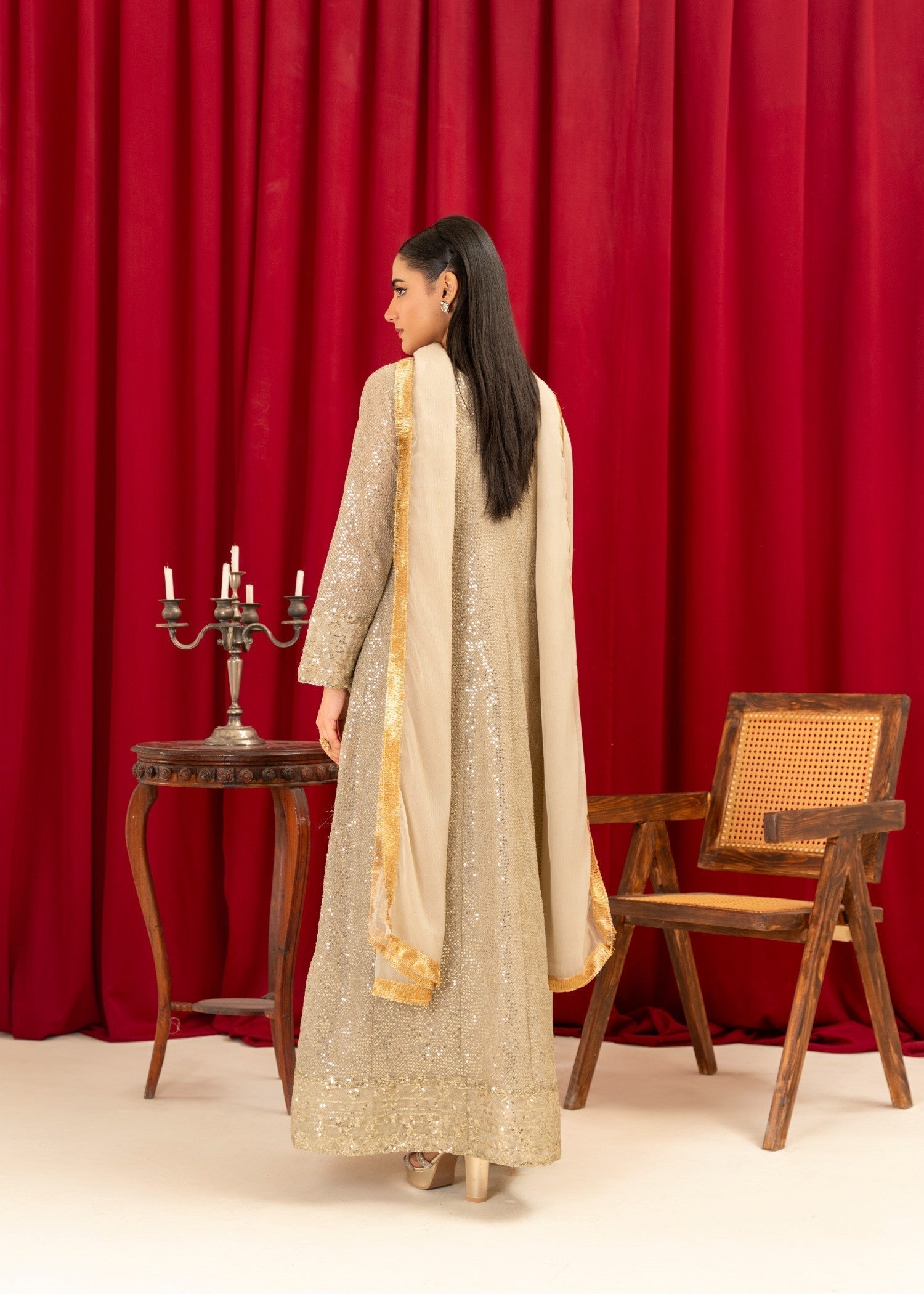 Manahils K 135 BEIGE Women 4pcs