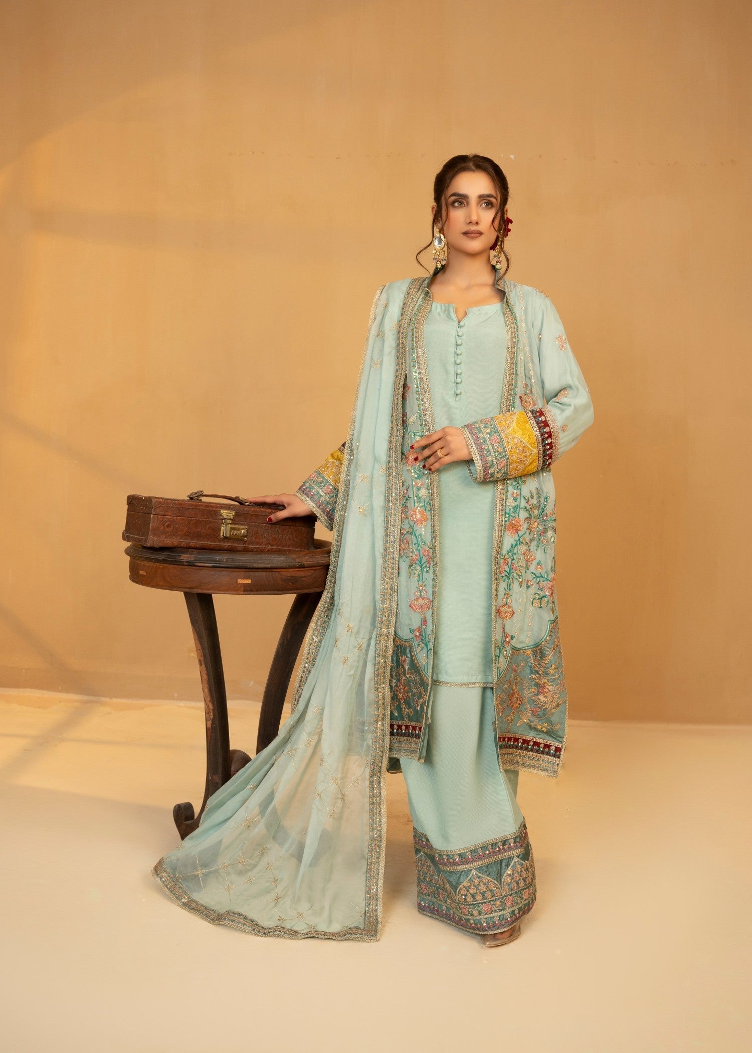 Rang-e-Noor RNT 04 Women 4pcs