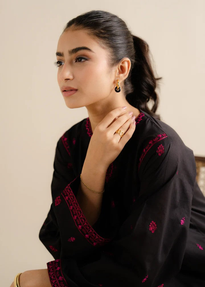 The Turkish Wear Gulaal Black Embroidered Set Women 2pcs