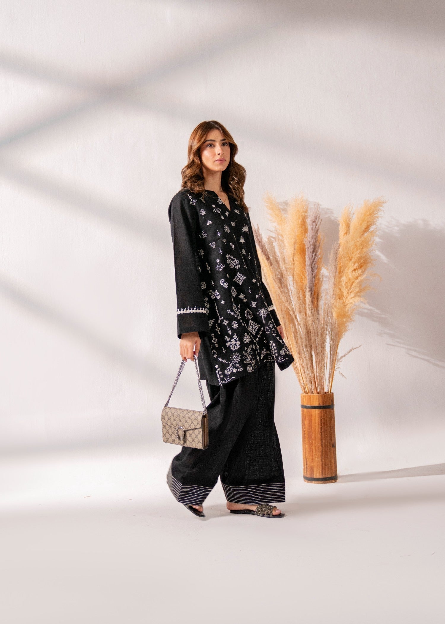 Kiara Cevap Embroidered Cotton Women 2pcs