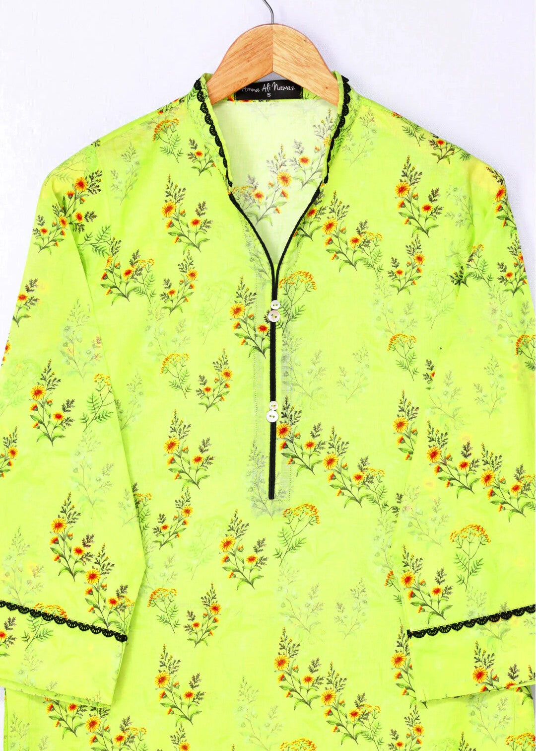 Amna Ali Nawaz Printed Lawn Suit SUNDAS Women 3pcs