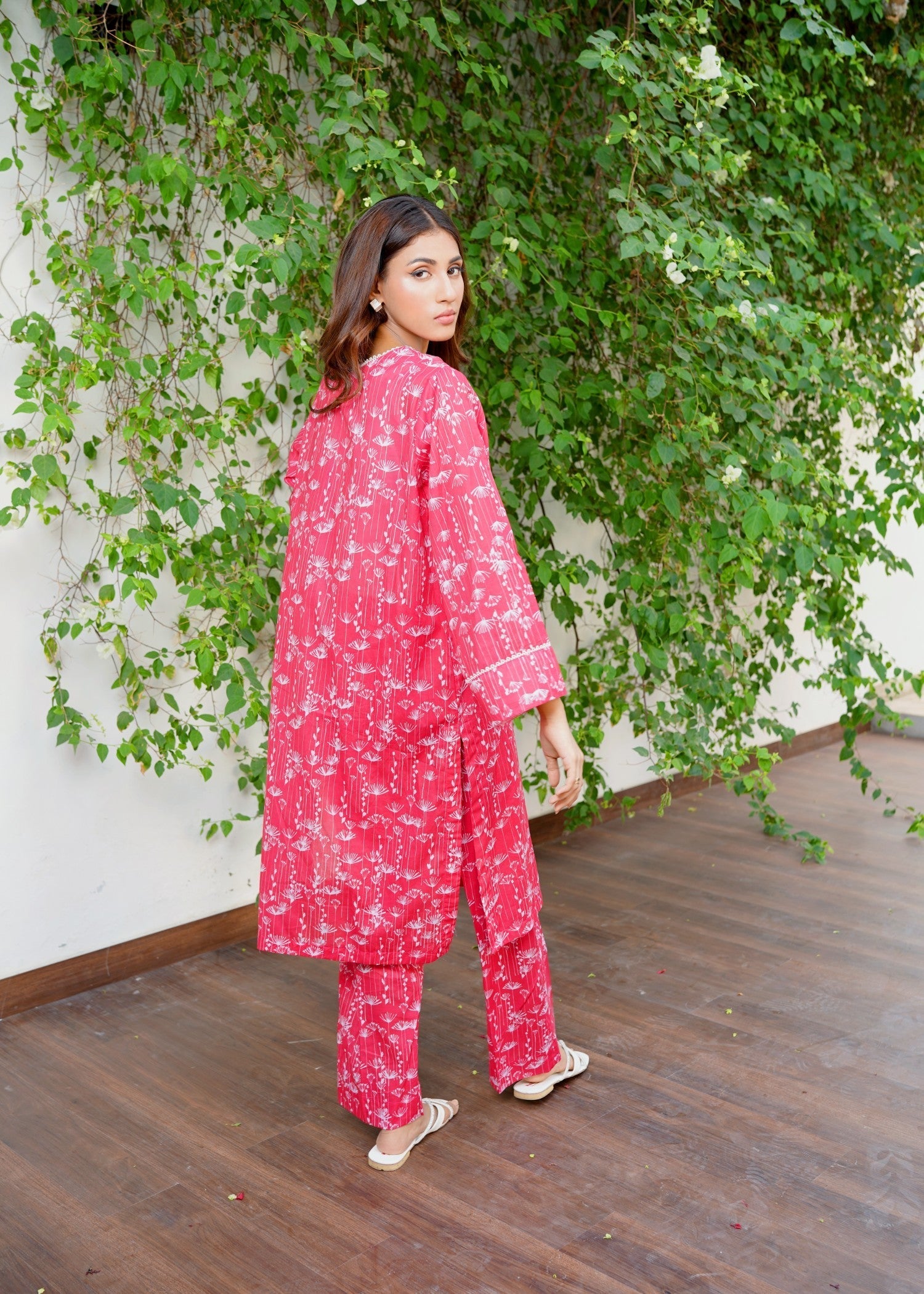 Amal Scarlet Women 2pcs